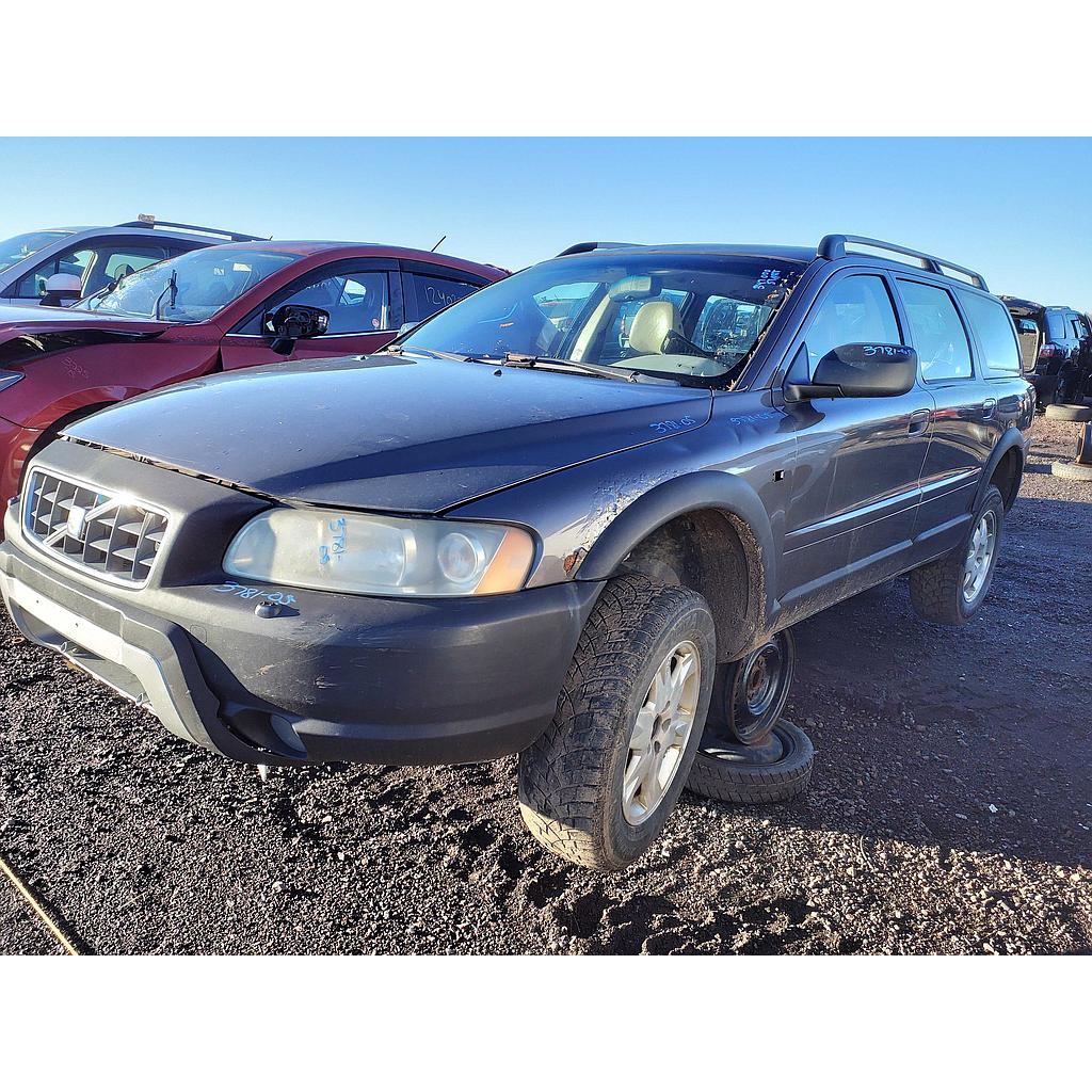 VOLVO XC70 2005