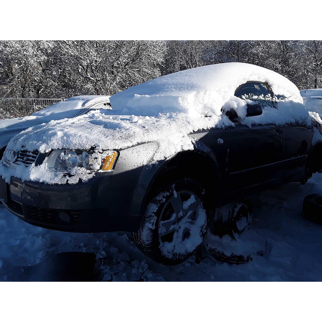AUDI A4 2002