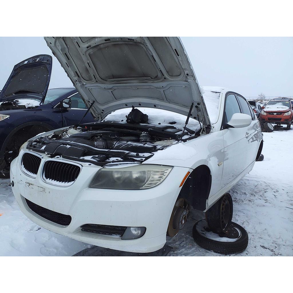 BMW 323 2009 | Hamilton | Kenny U-Pull