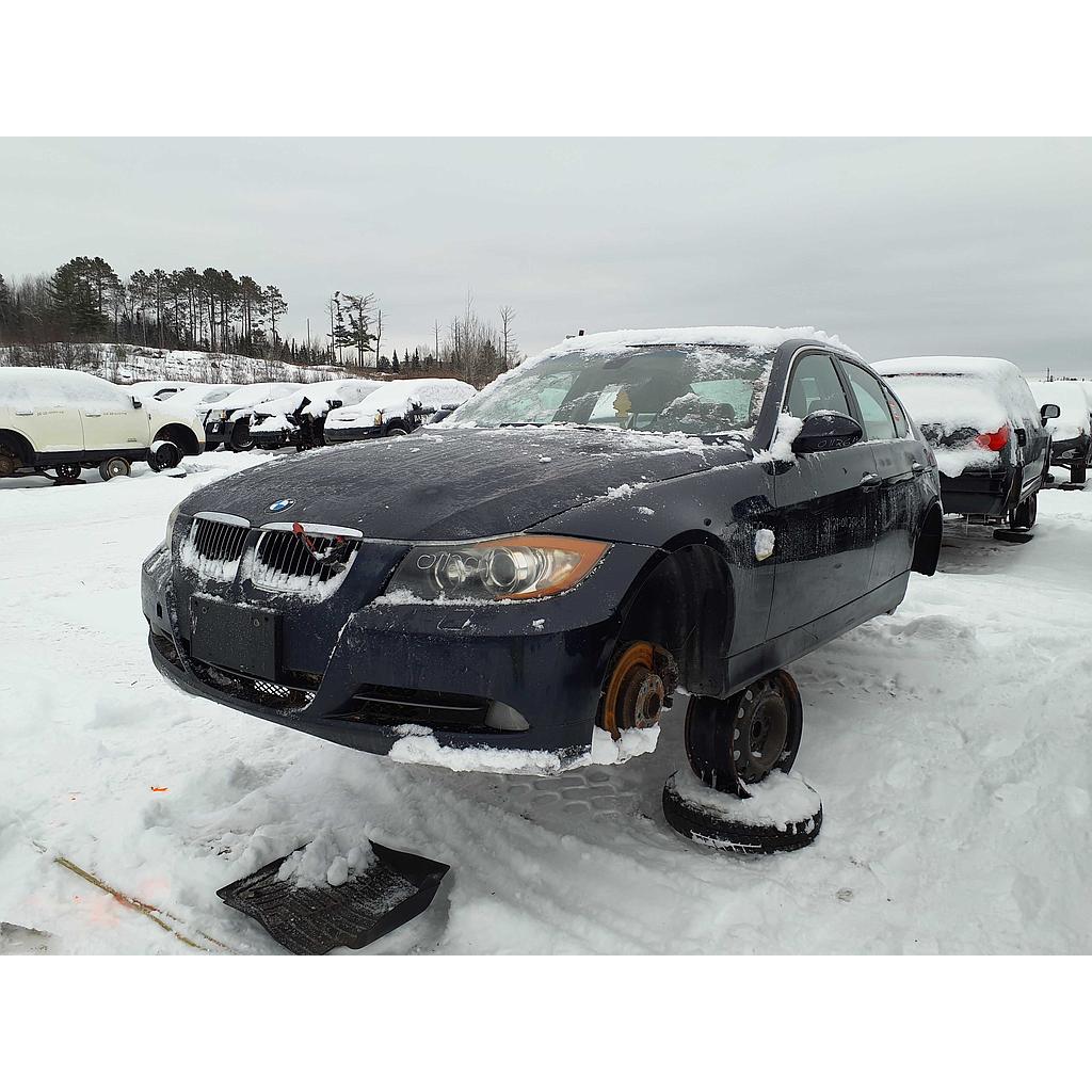 BMW 330 2006
