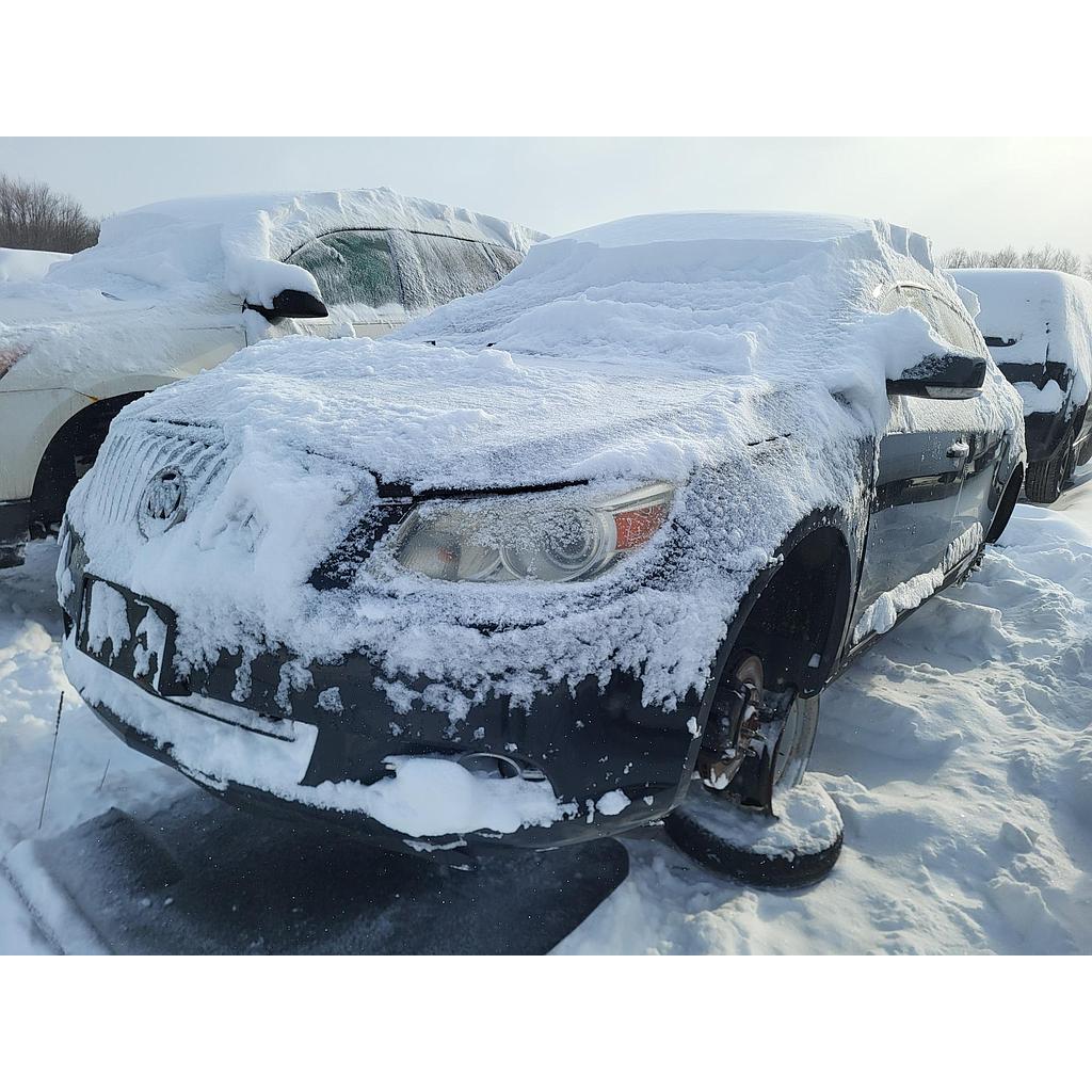 BUICK LACROSSE 2011