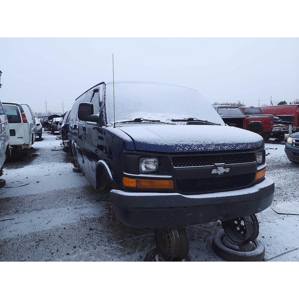 CHEVROLET EXPRESS VAN 2003