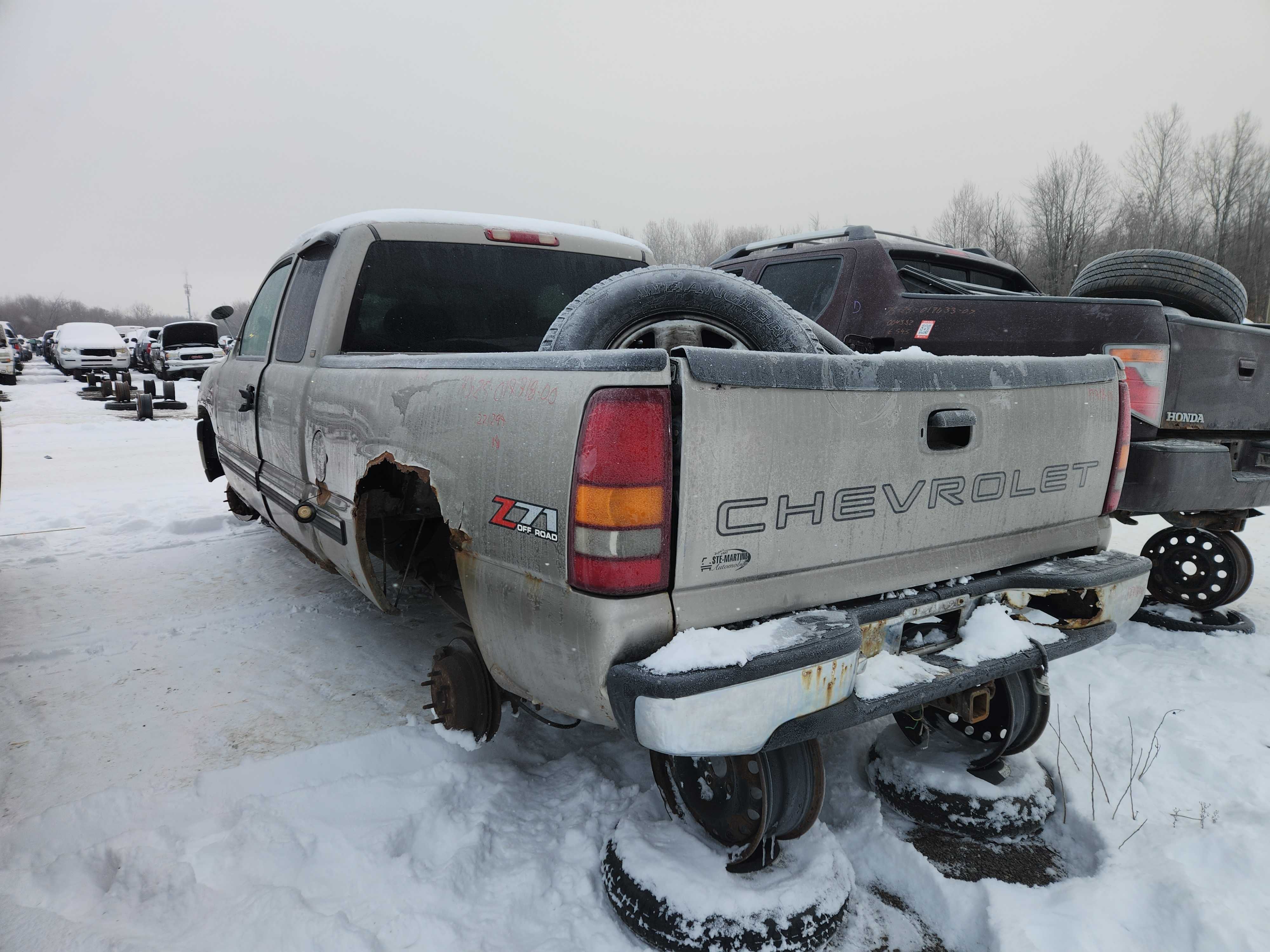 CHEVROLET SILVERADO 1500 2000