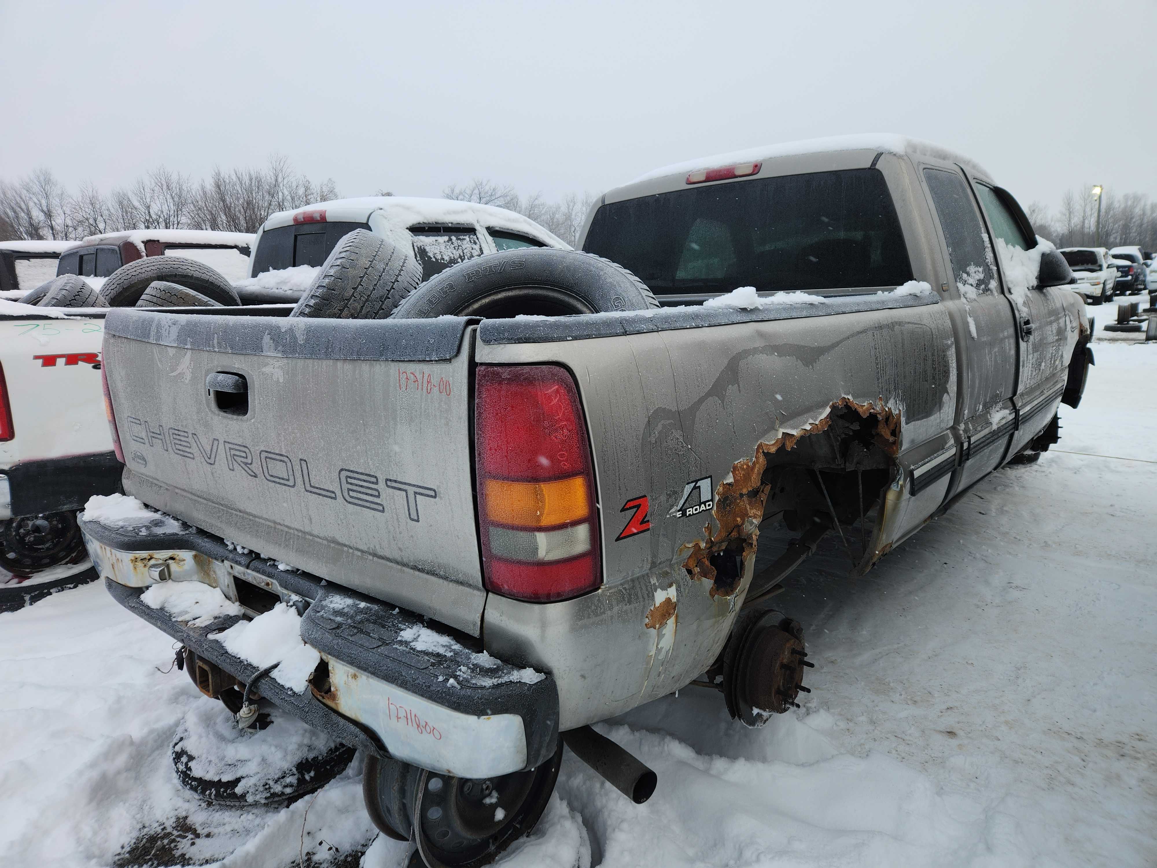 CHEVROLET SILVERADO 1500 2000