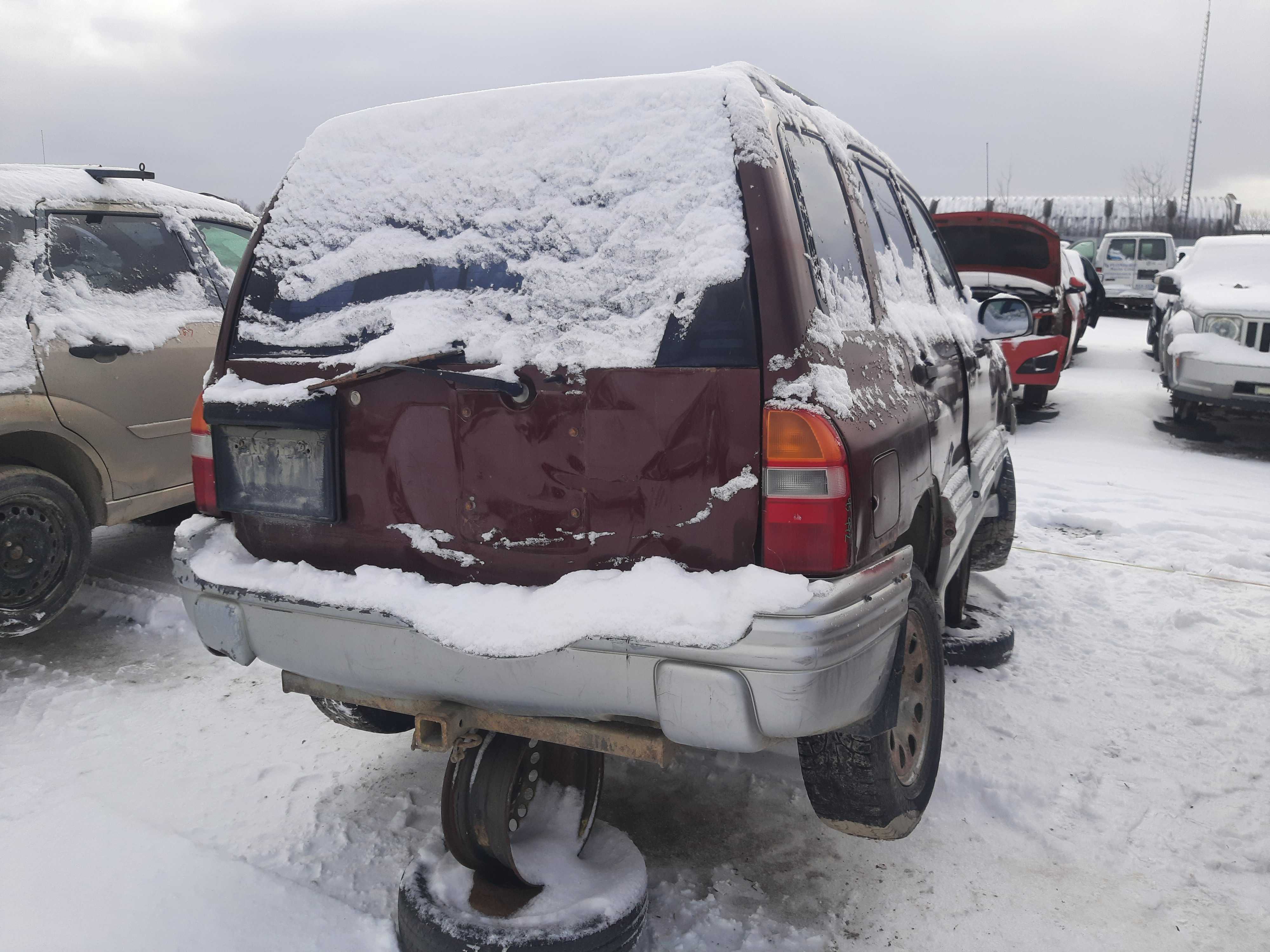 CHEVROLET TRACKER 2002