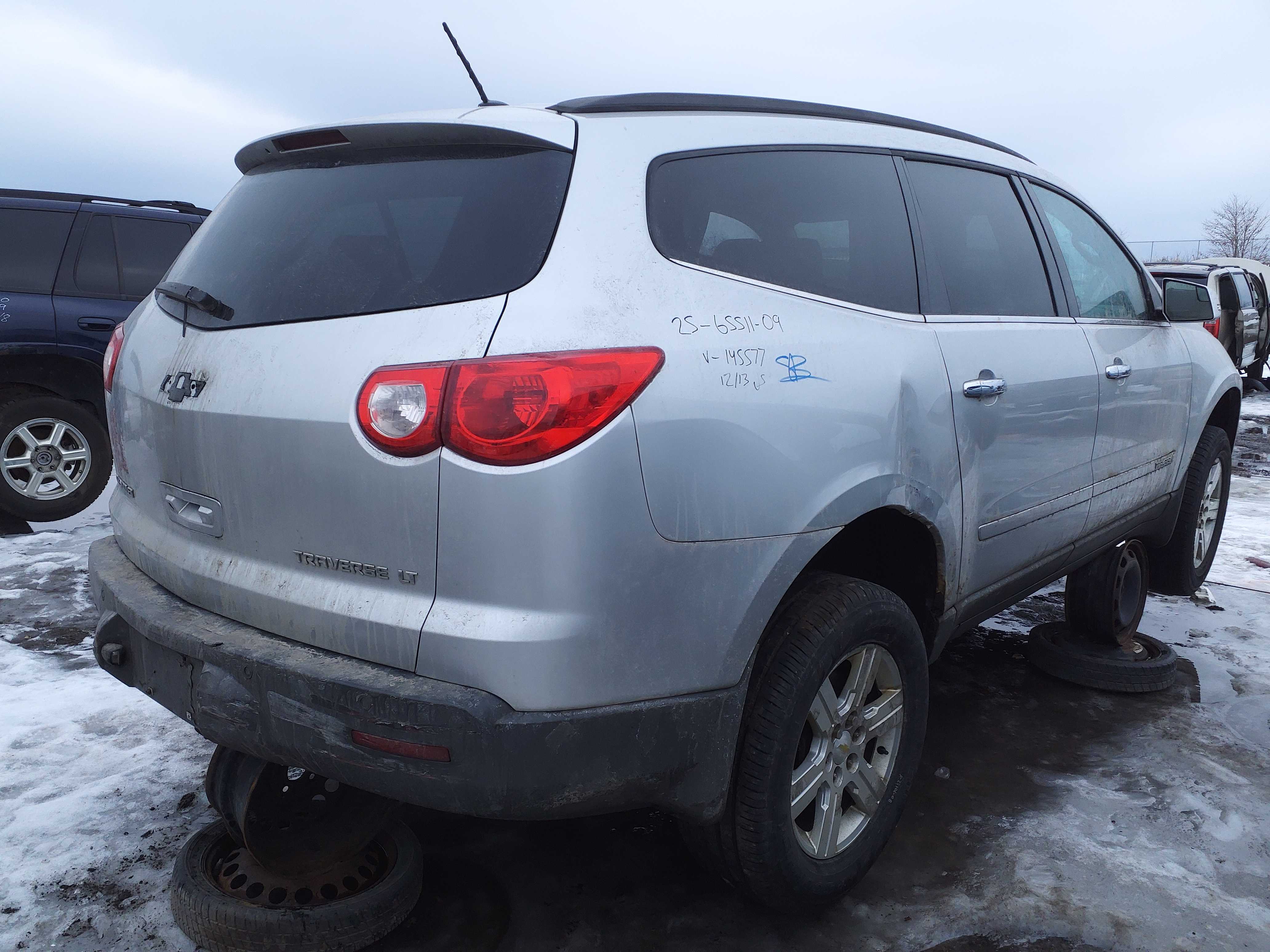 CHEVROLET TRAVERSE 2009