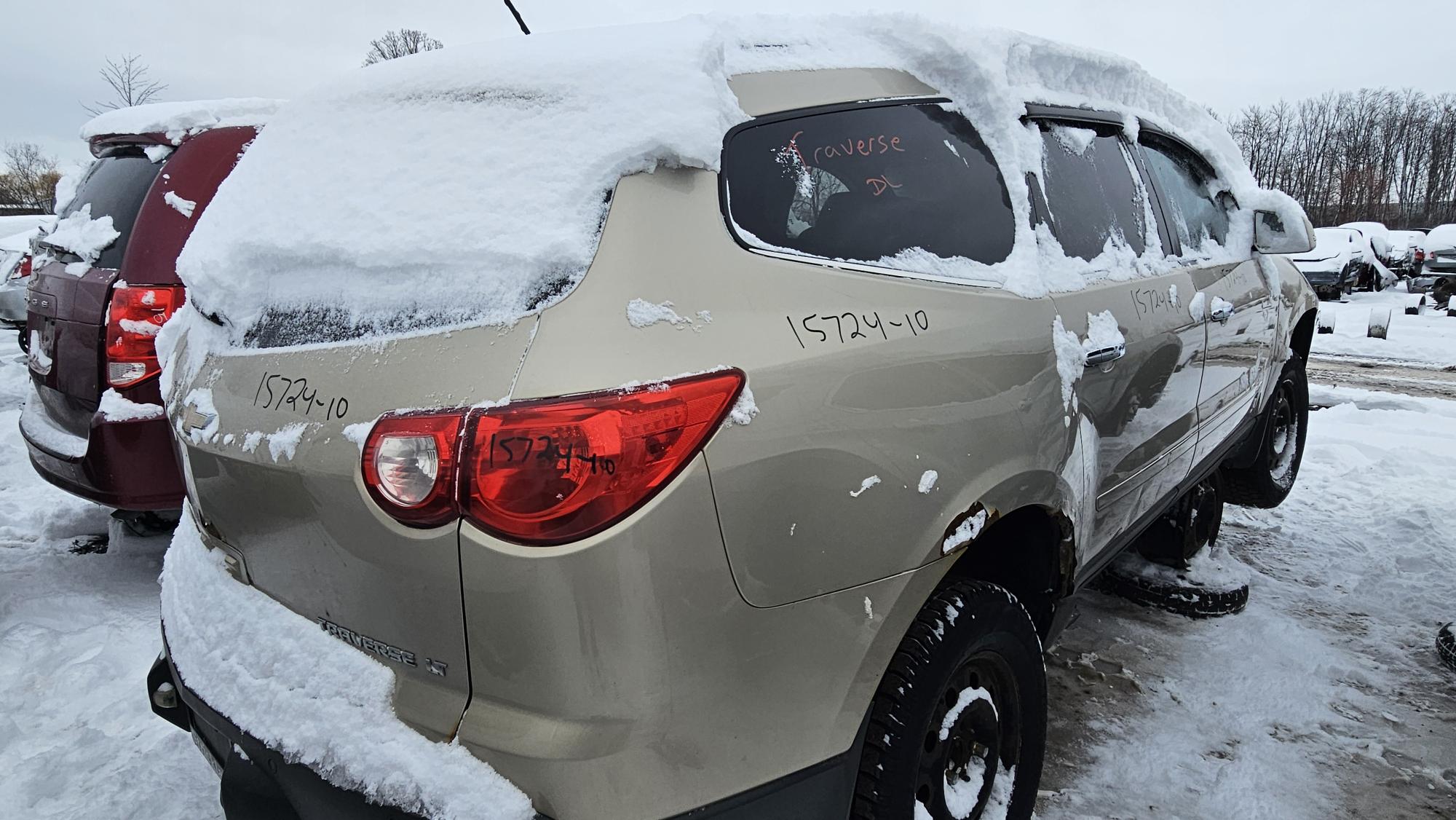 CHEVROLET TRAVERSE 2010