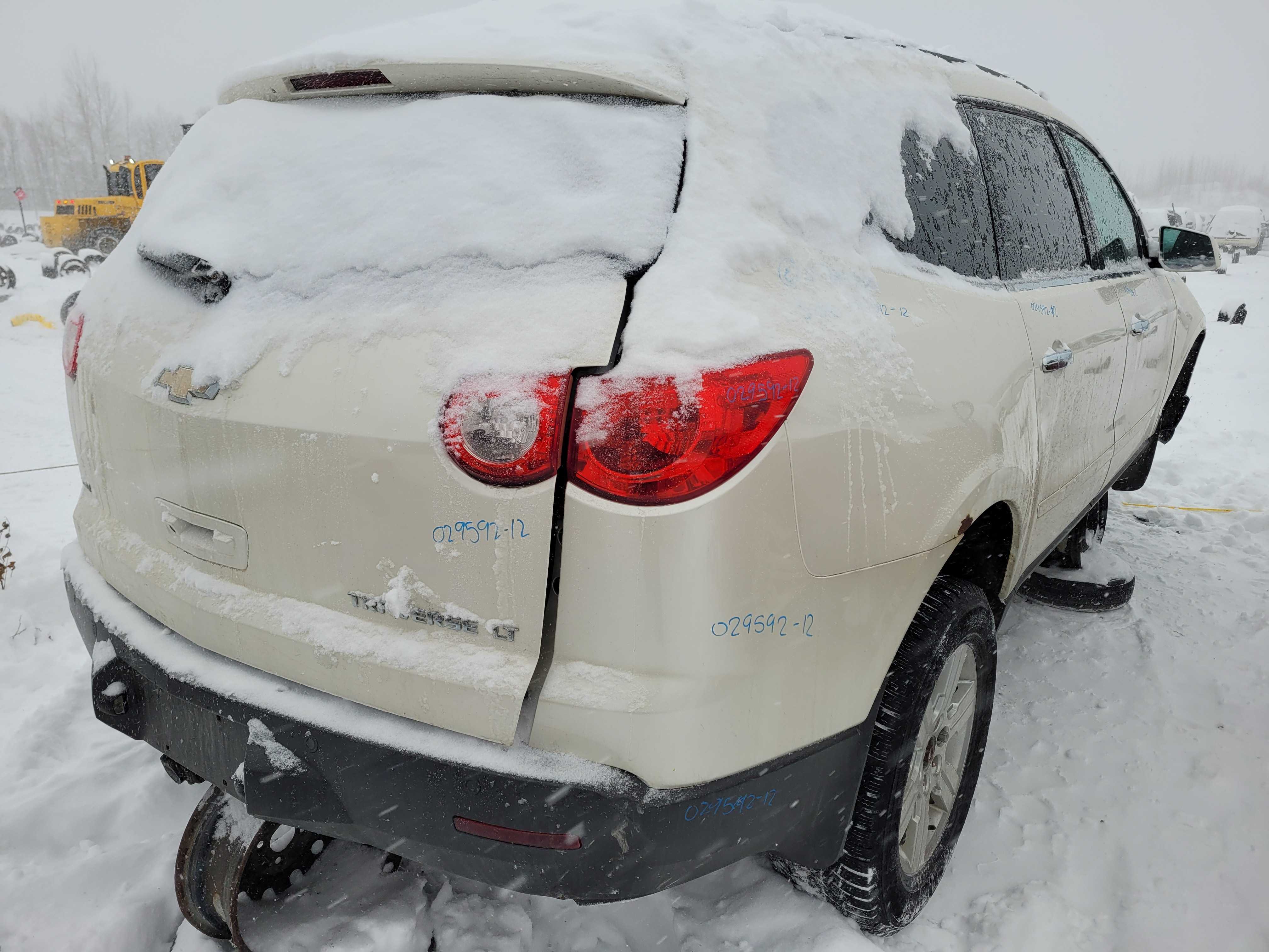 CHEVROLET TRAVERSE 2012