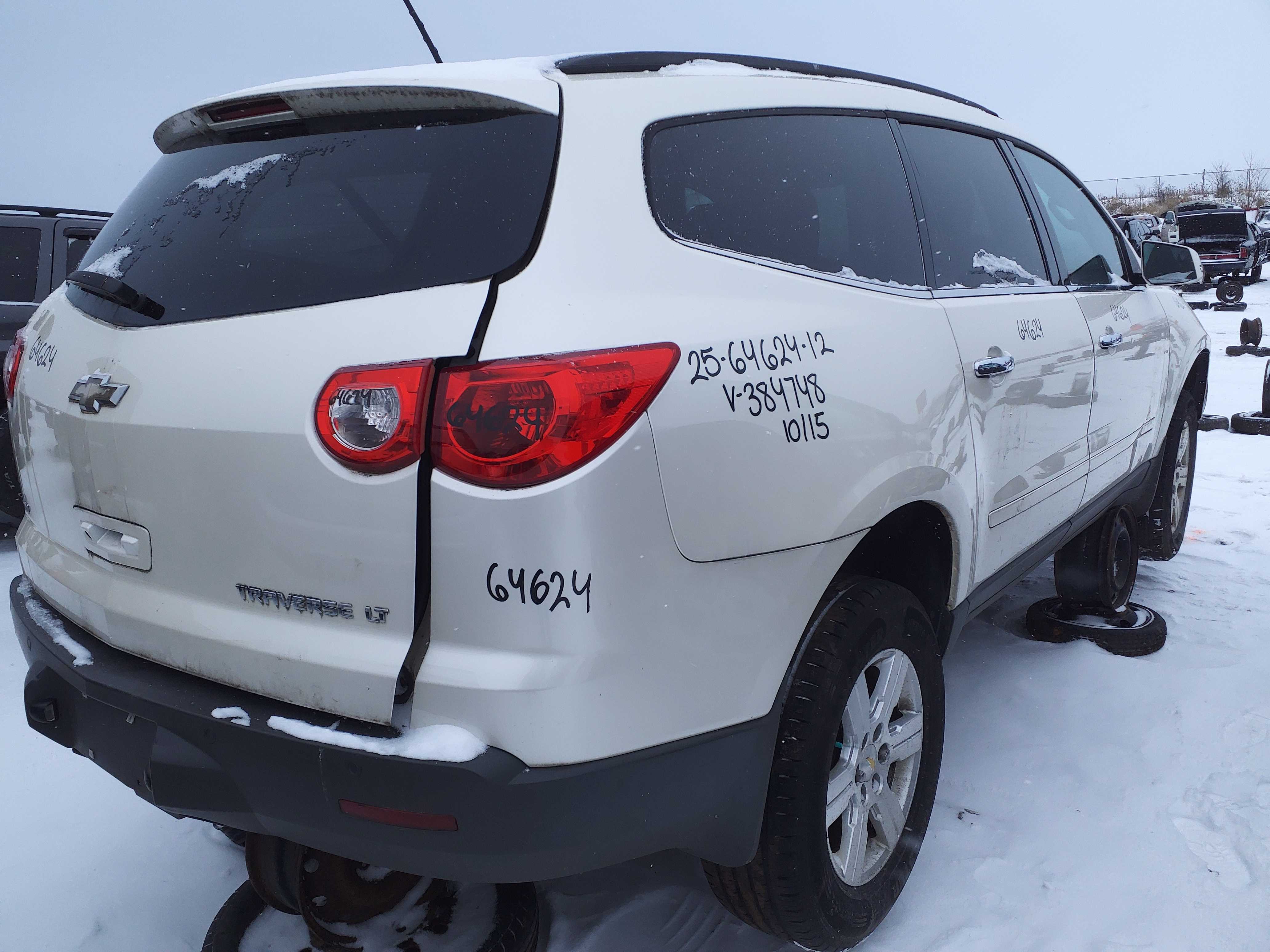 CHEVROLET TRAVERSE 2012