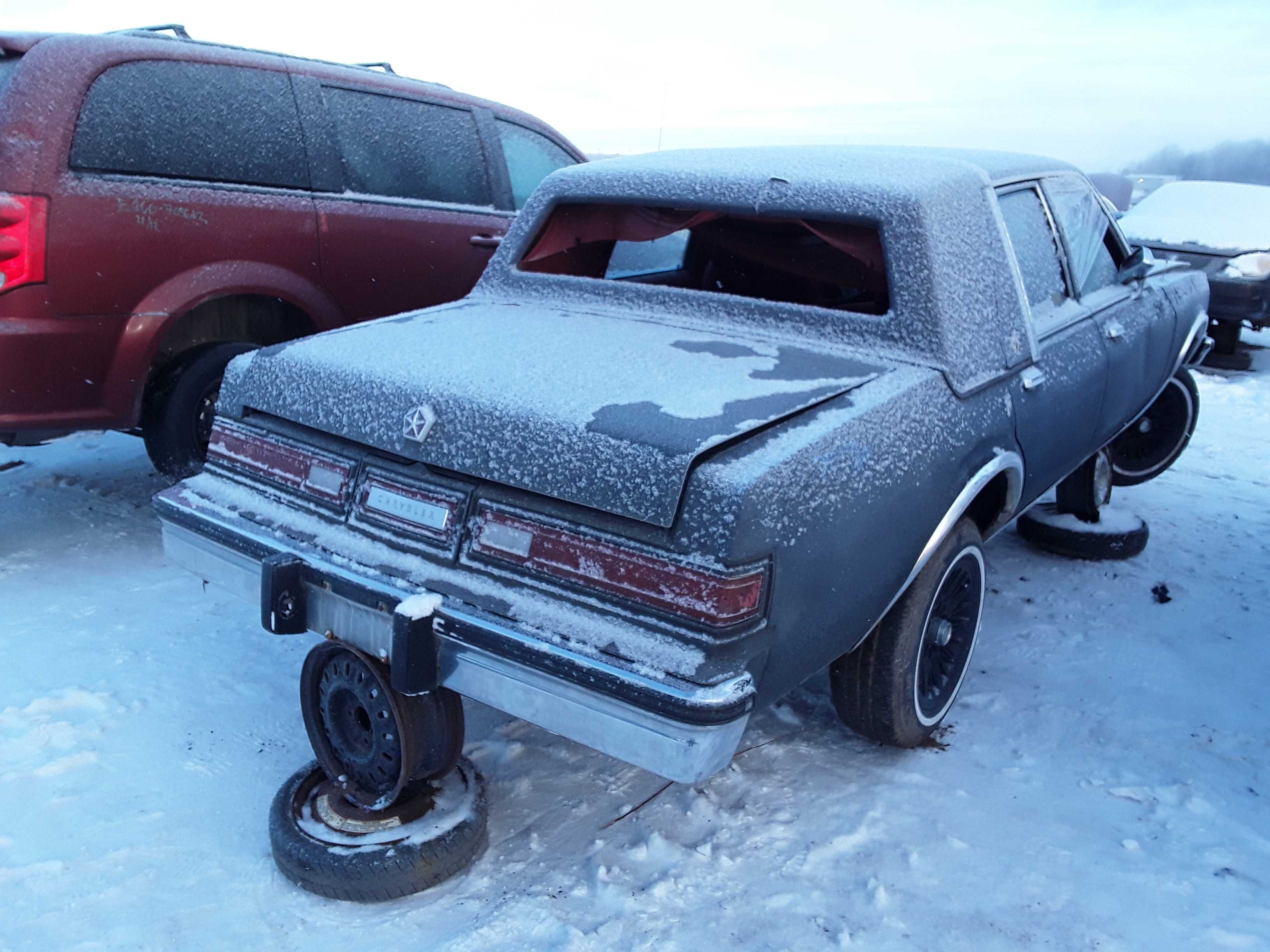 CHRYSLER FIFTH AVENUE 1988