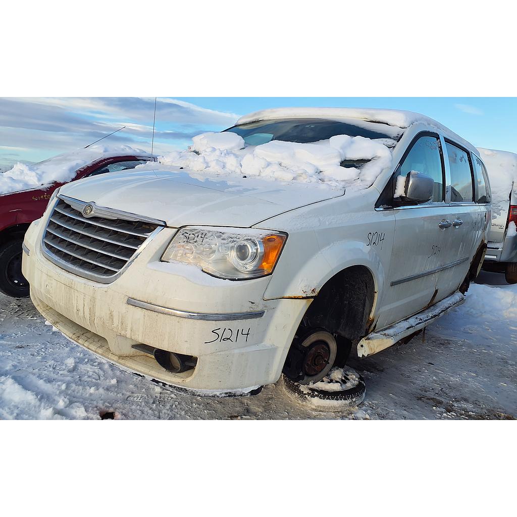 CHRYSLER TOWN &amp; COUNTRY 2010