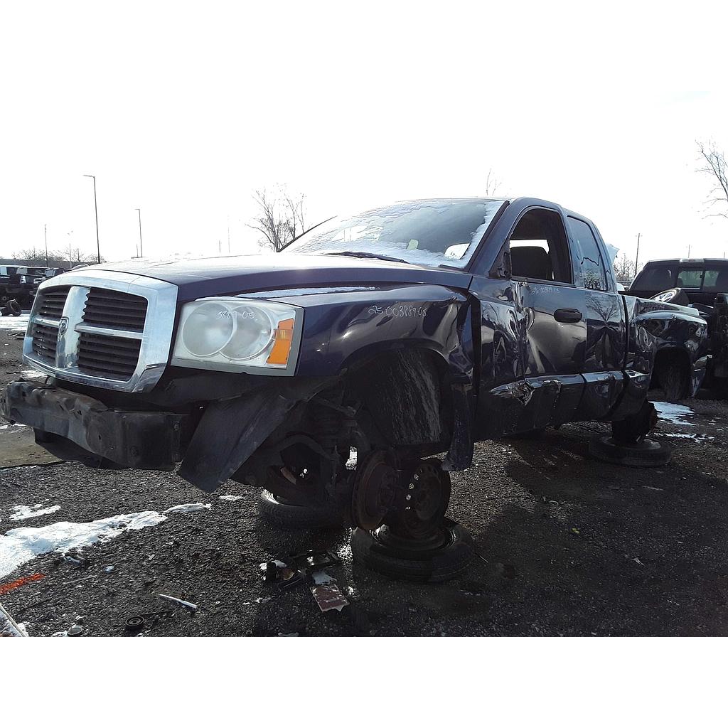 DODGE DAKOTA 2005