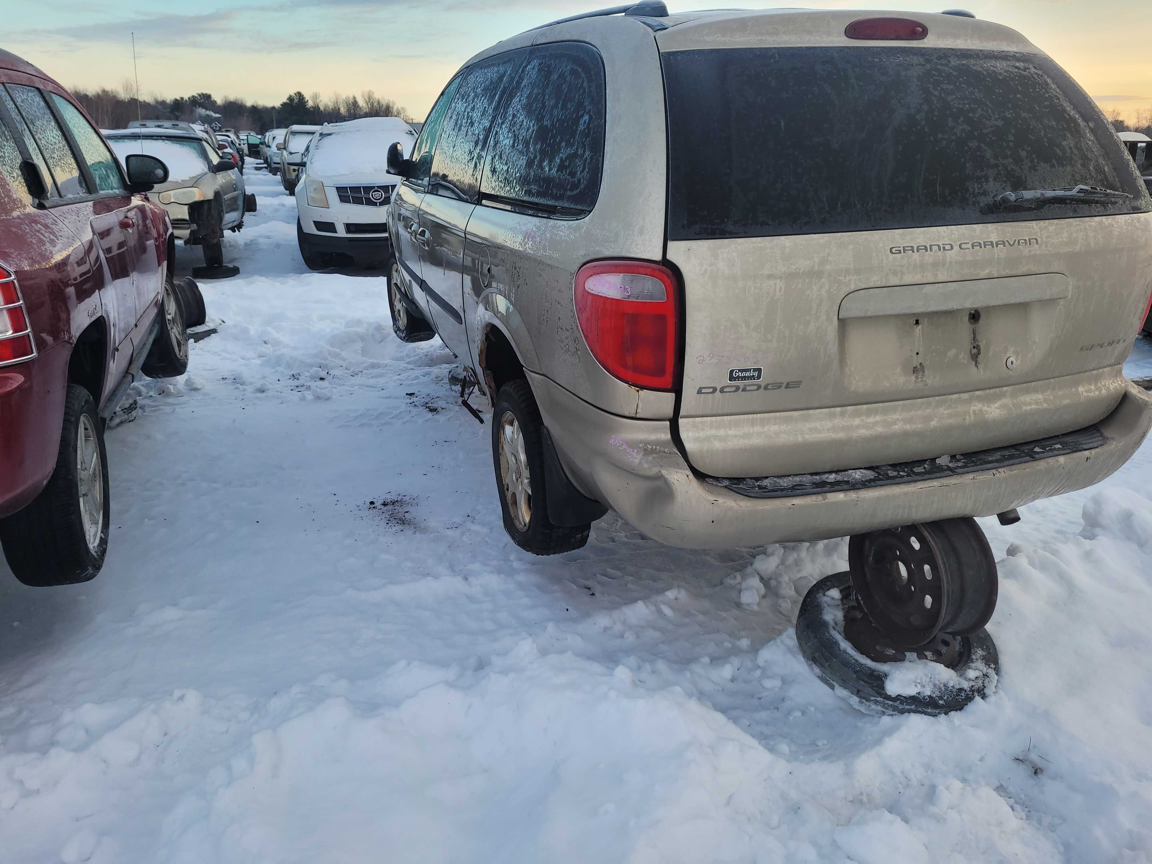 DODGE GRAND CARAVAN 2003