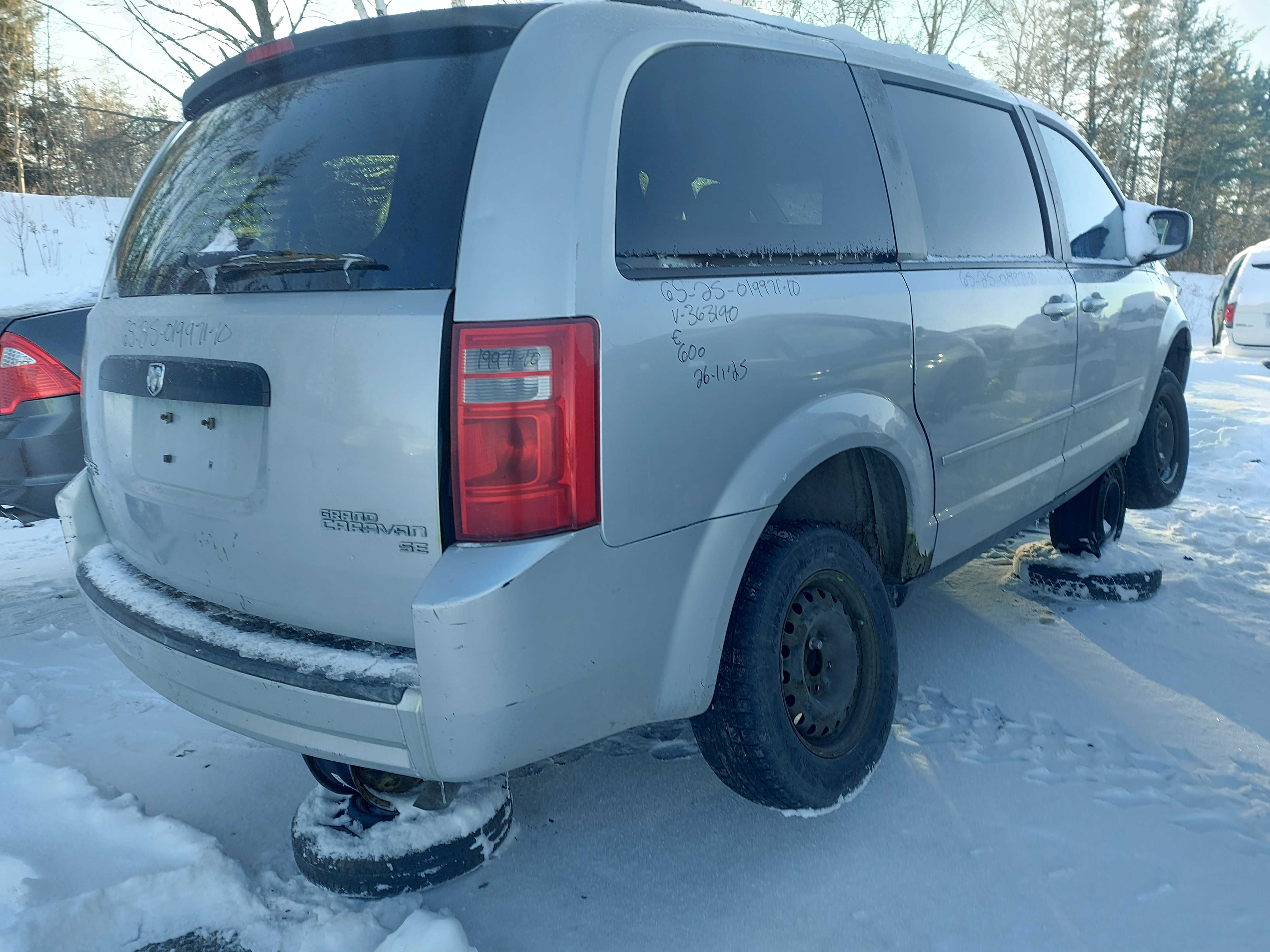 DODGE GRAND CARAVAN 2010