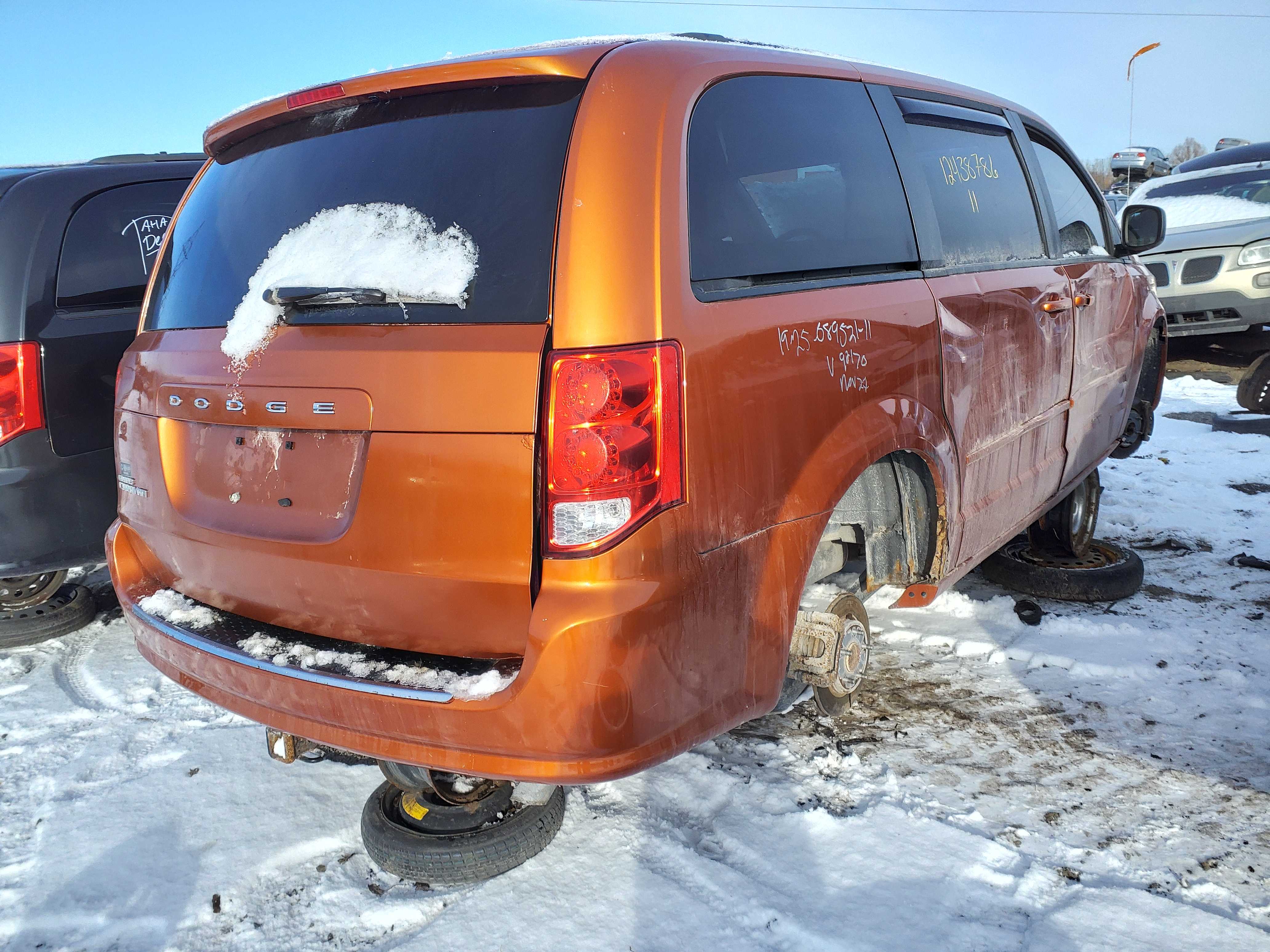 DODGE GRAND CARAVAN 2011