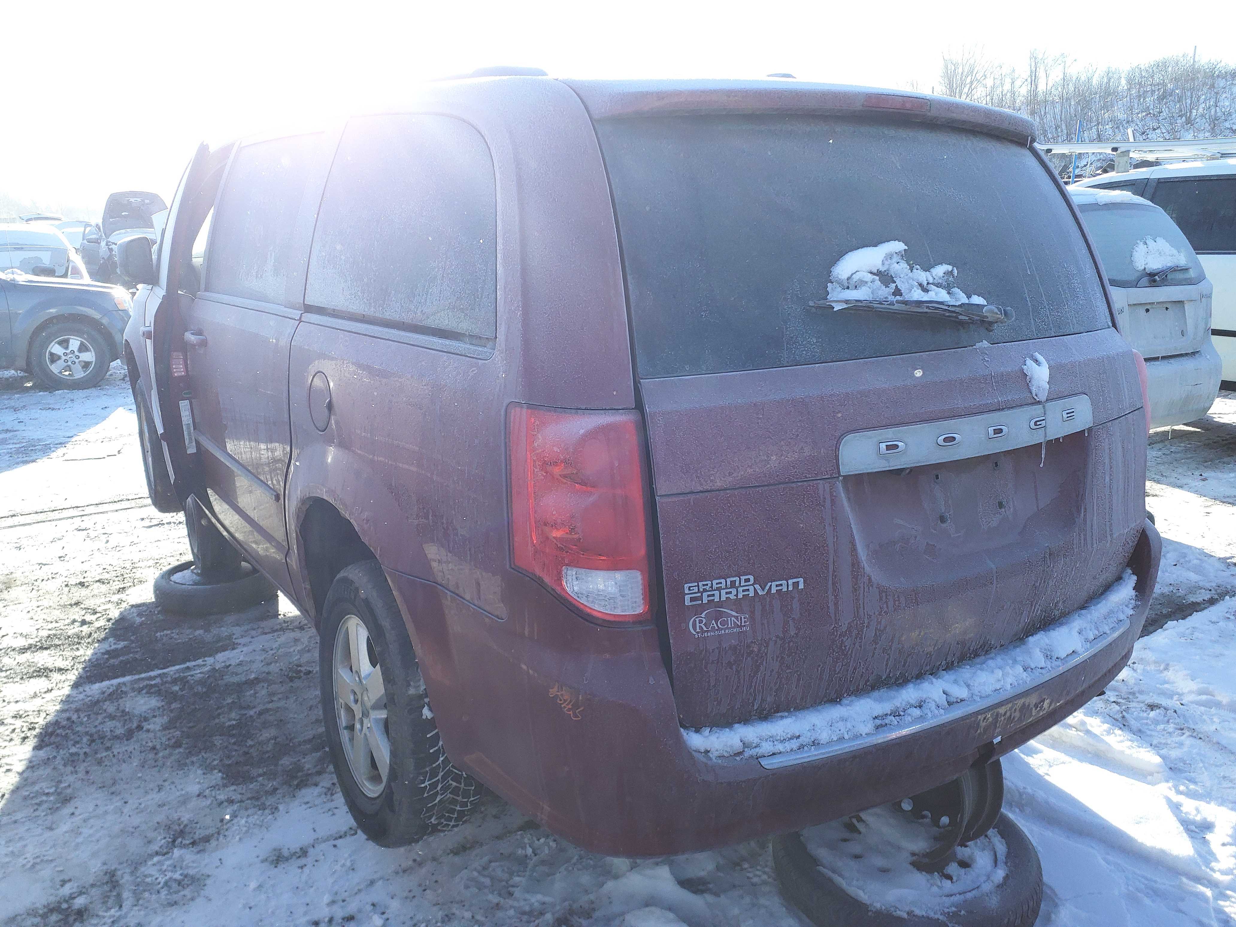 DODGE GRAND CARAVAN 2011