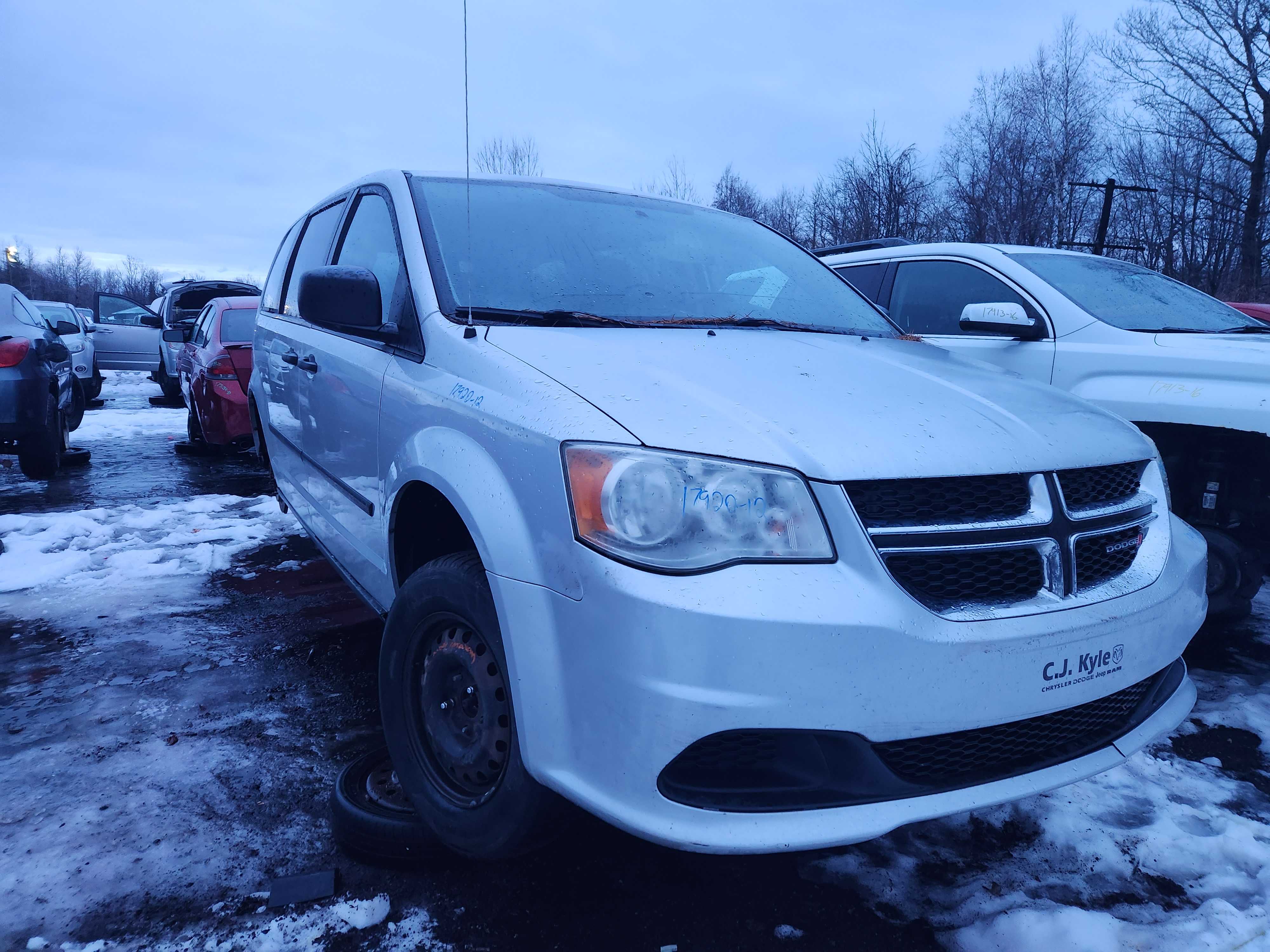DODGE GRAND CARAVAN 2012