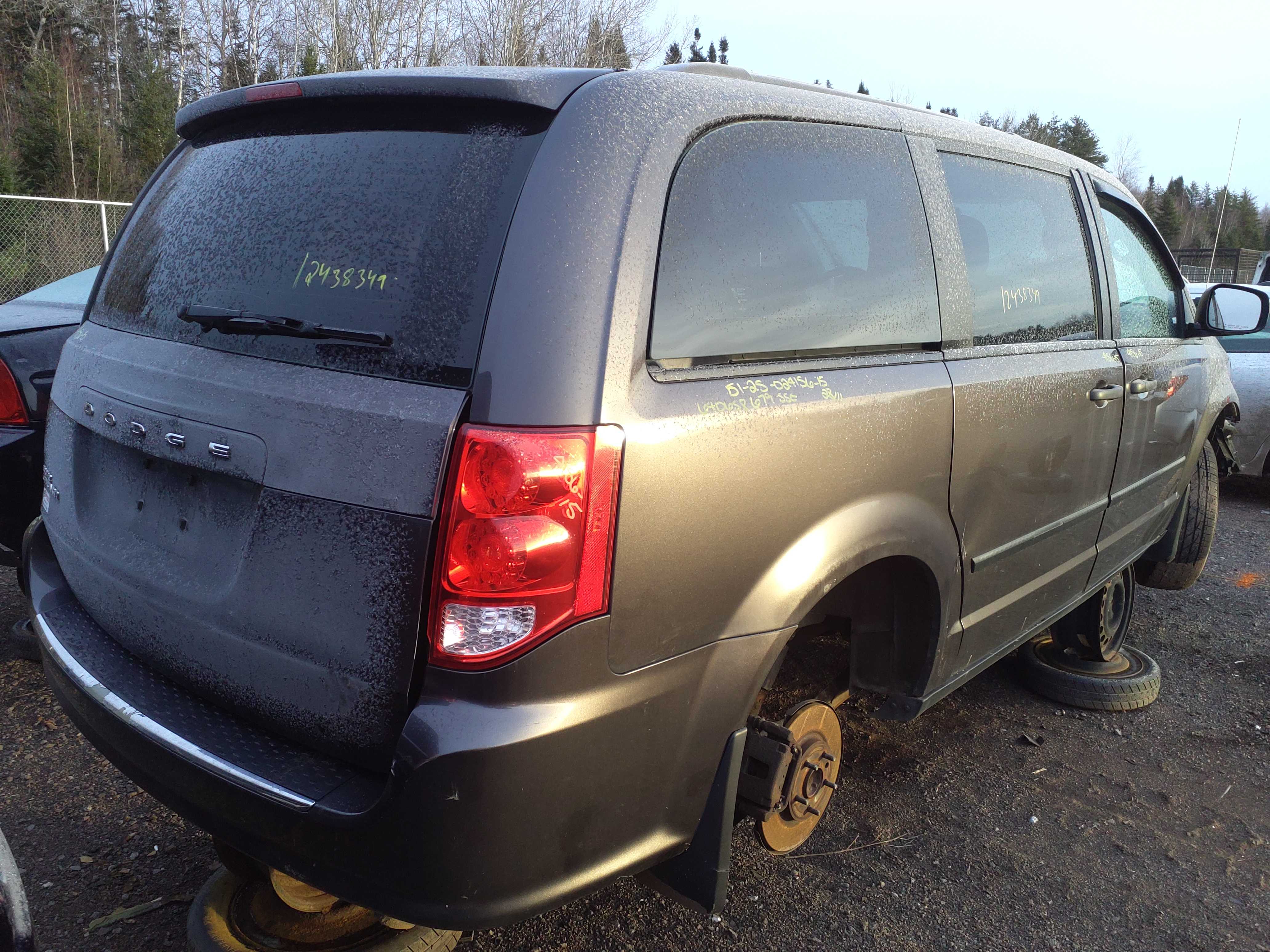 DODGE GRAND CARAVAN 2015