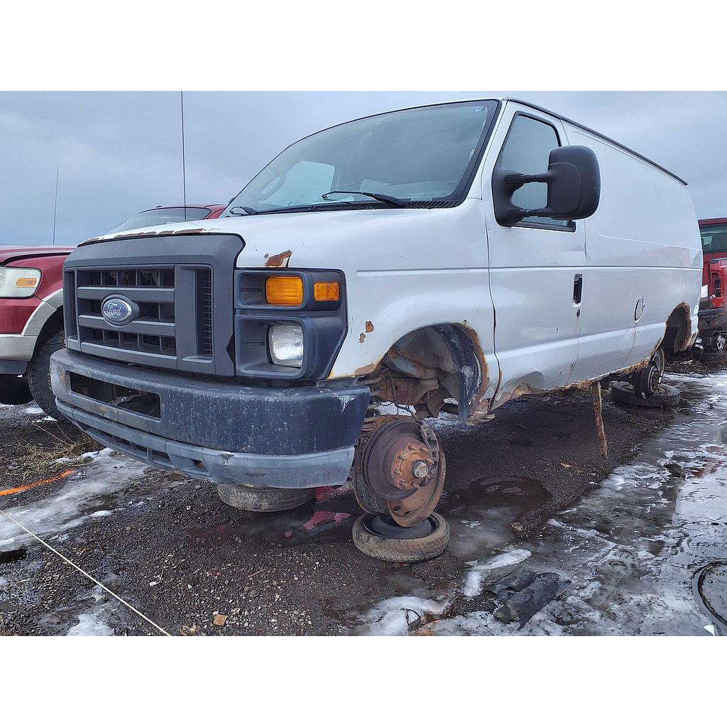 FORD ECONOLINE 2010