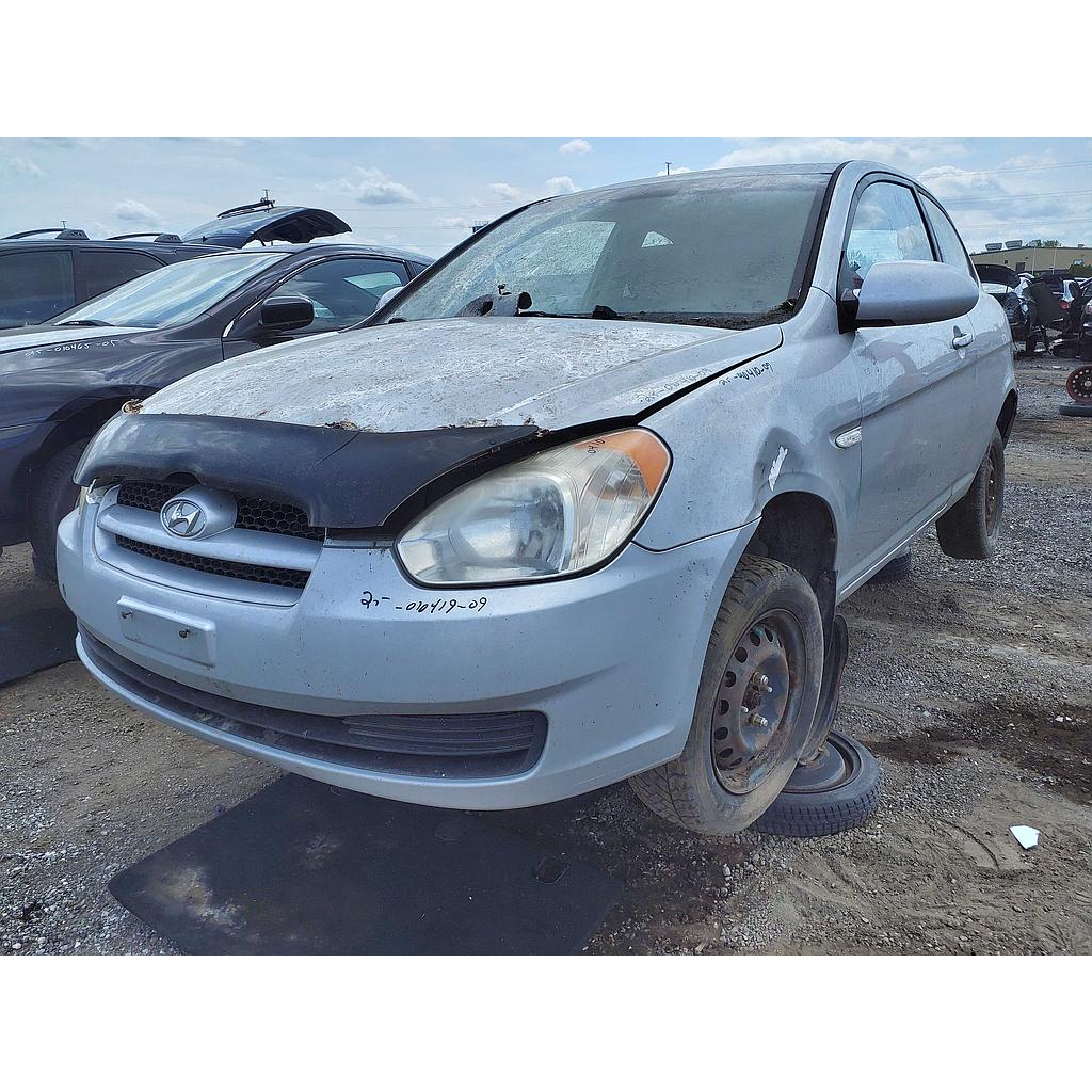 HYUNDAI ACCENT 2009