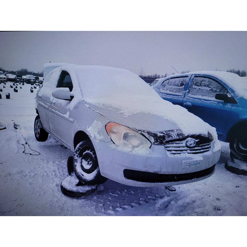 HYUNDAI ACCENT 2009