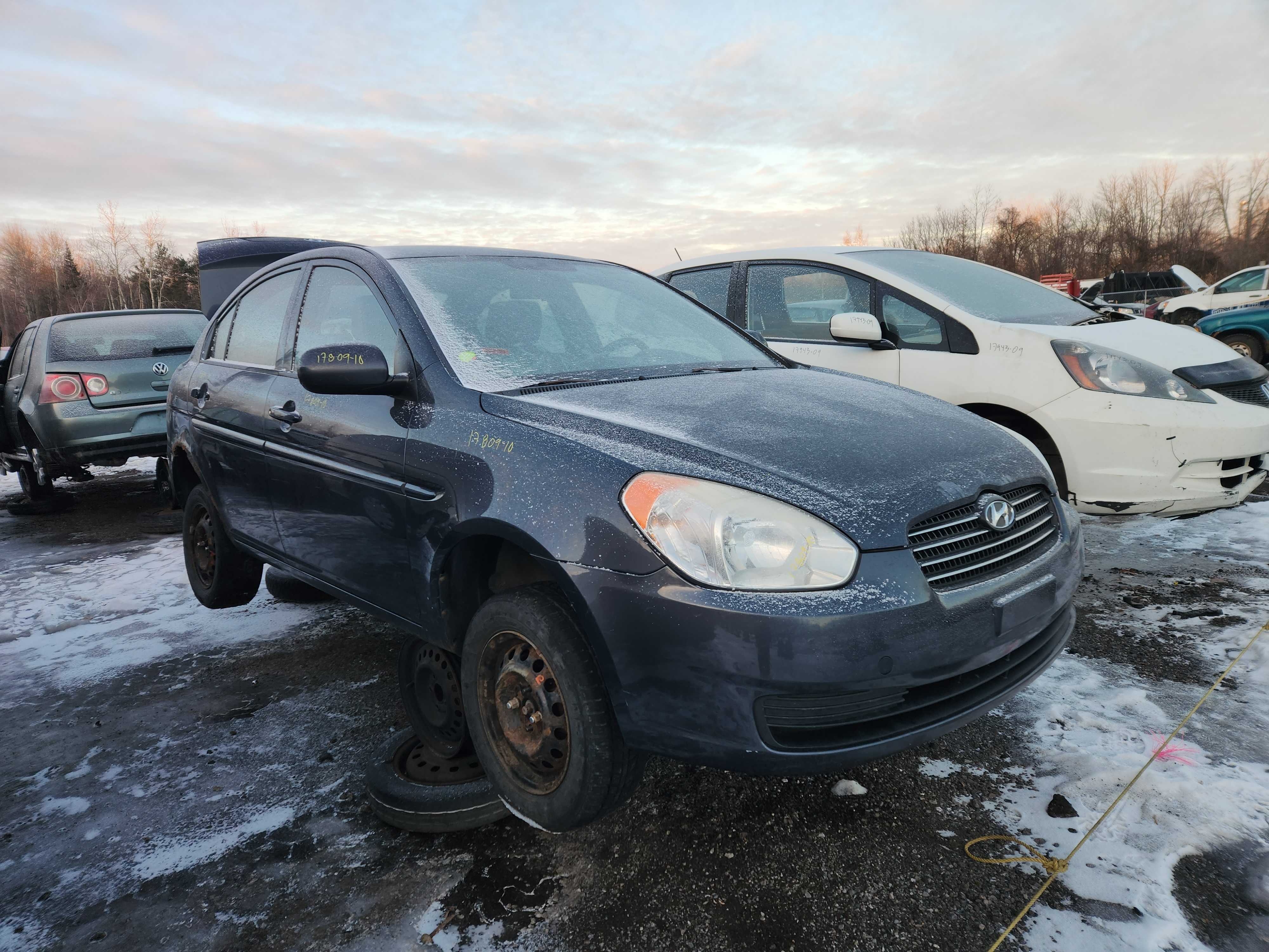 HYUNDAI ACCENT 2010