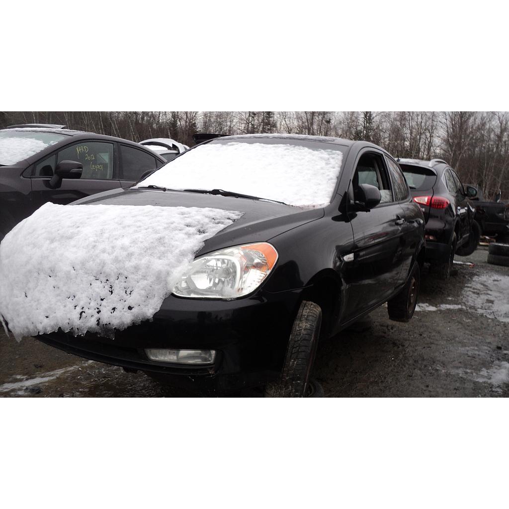 HYUNDAI ACCENT 2011