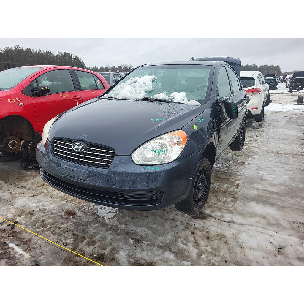 HYUNDAI ACCENT 2011