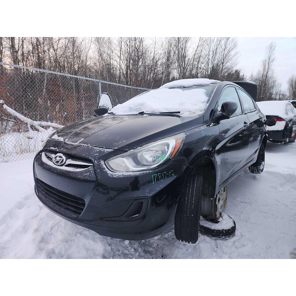 HYUNDAI ACCENT 2012