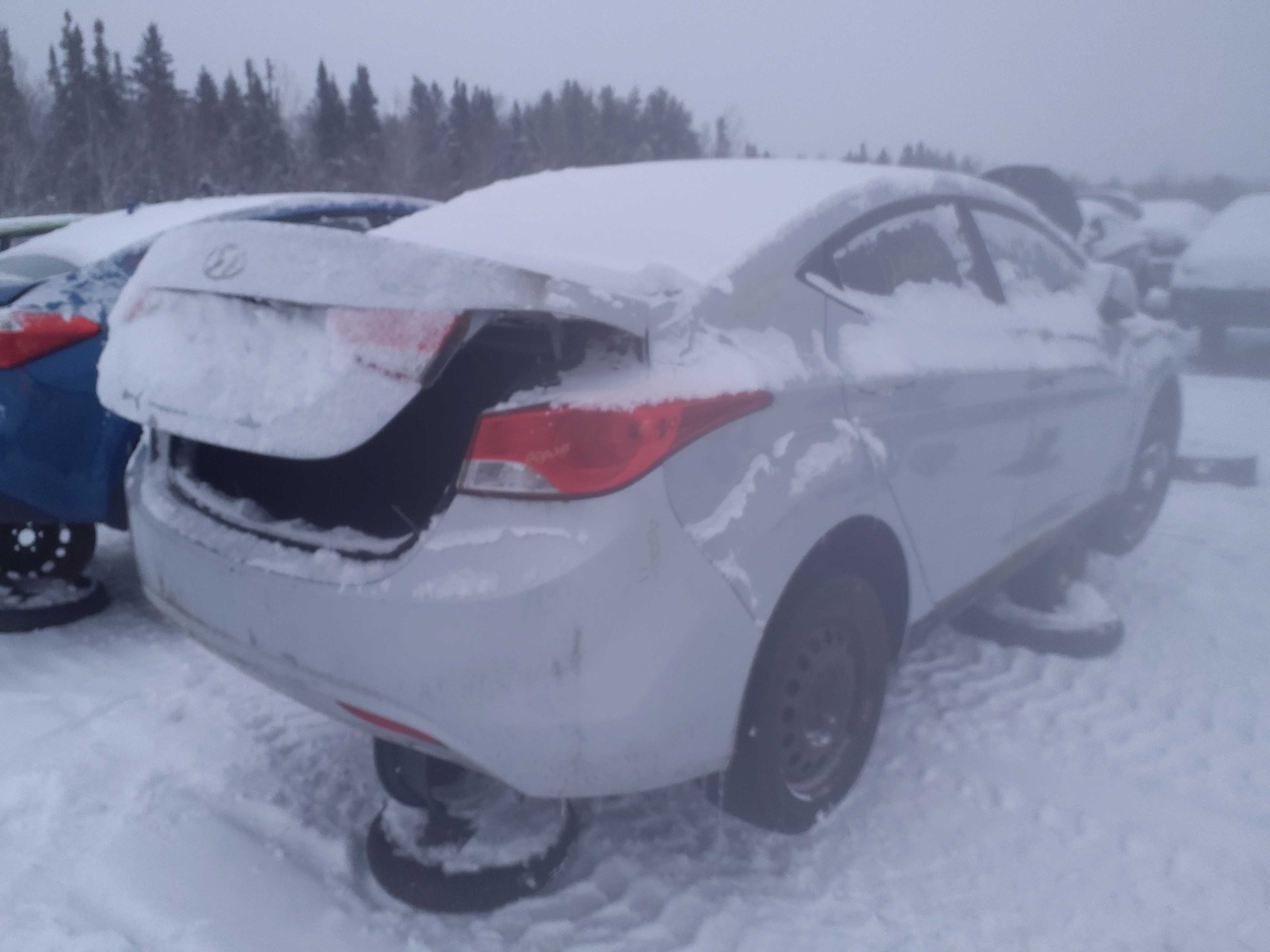 HYUNDAI ELANTRA 2011