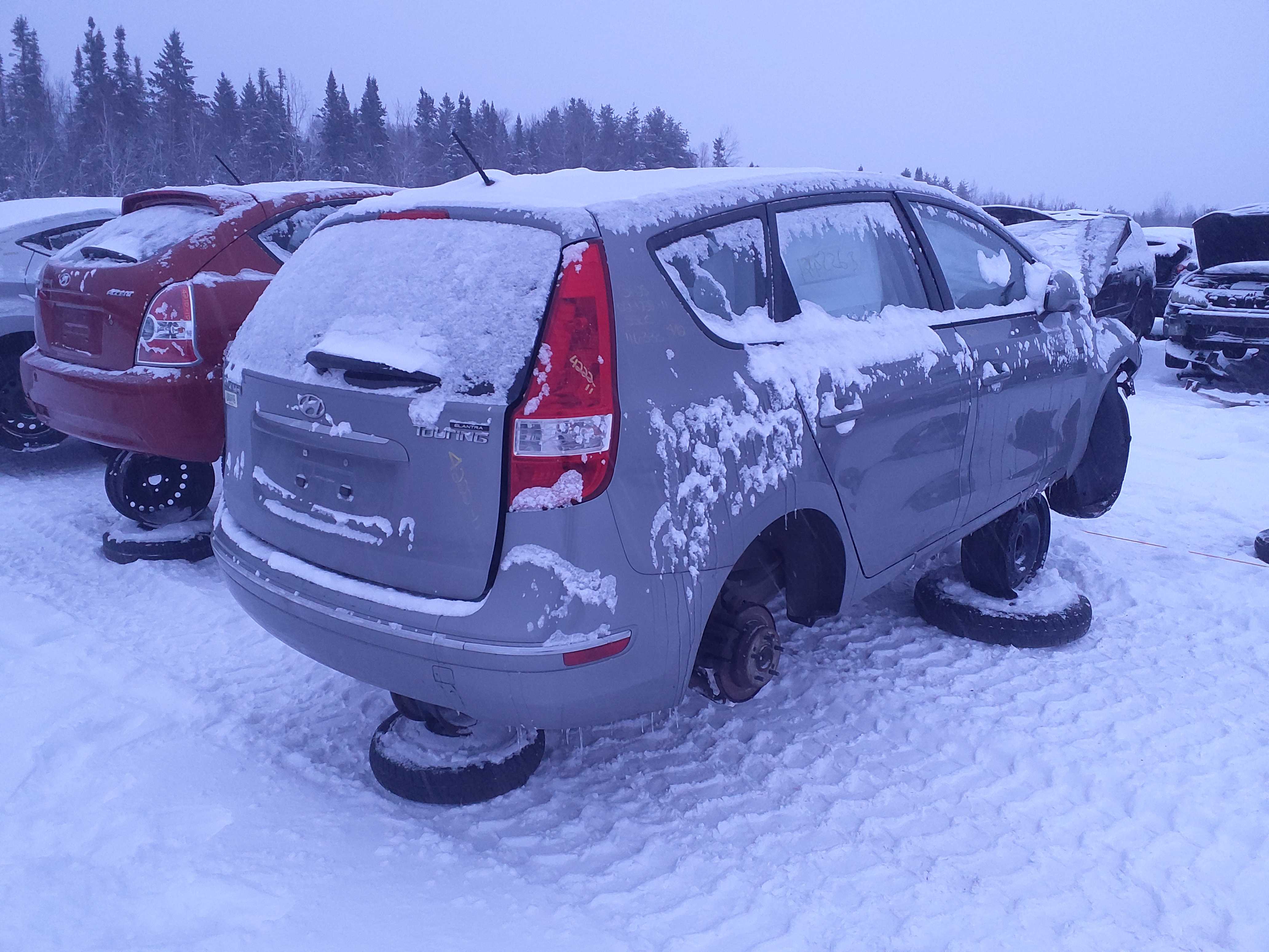 HYUNDAI ELANTRA 2011