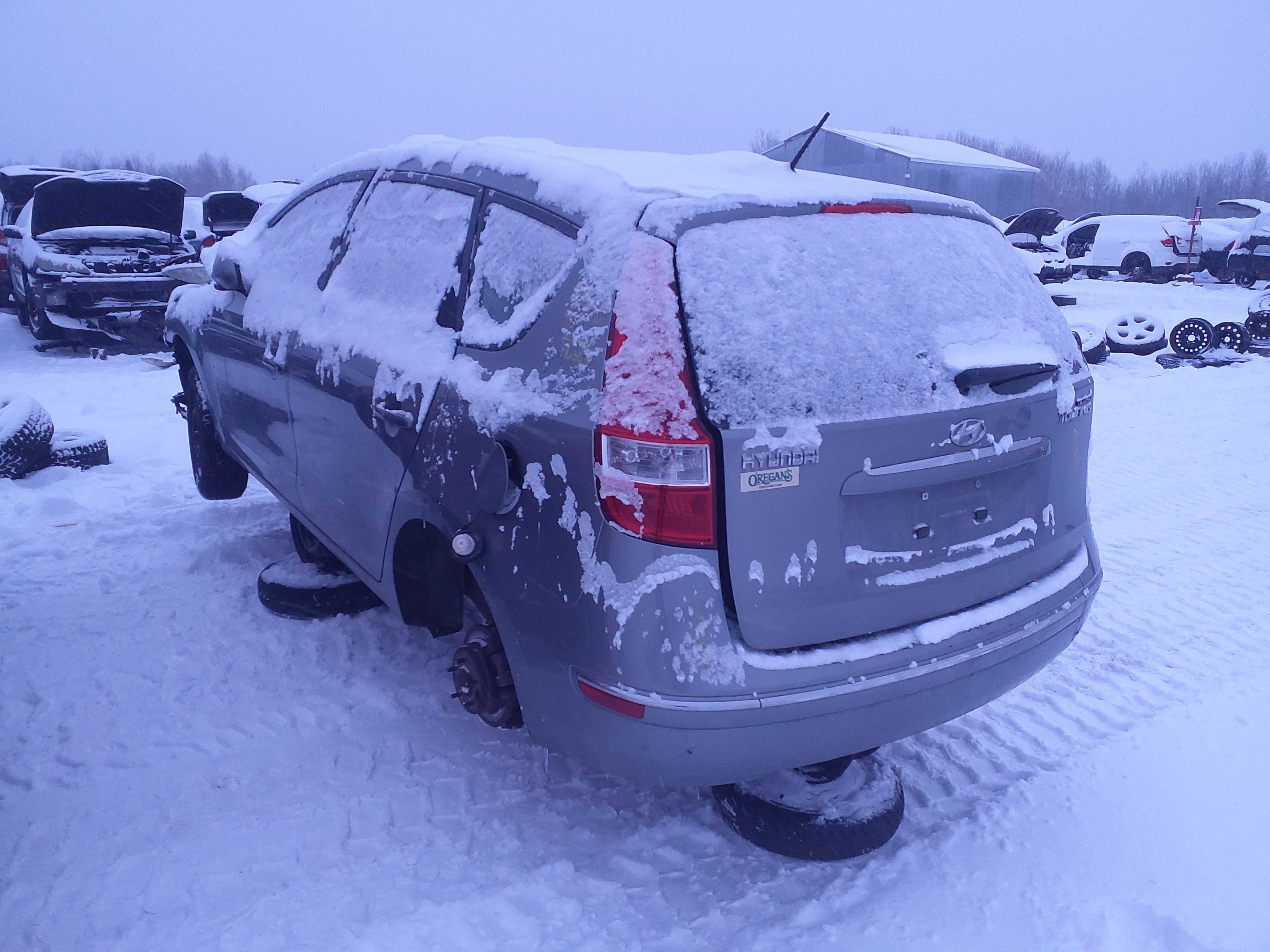 HYUNDAI ELANTRA 2011