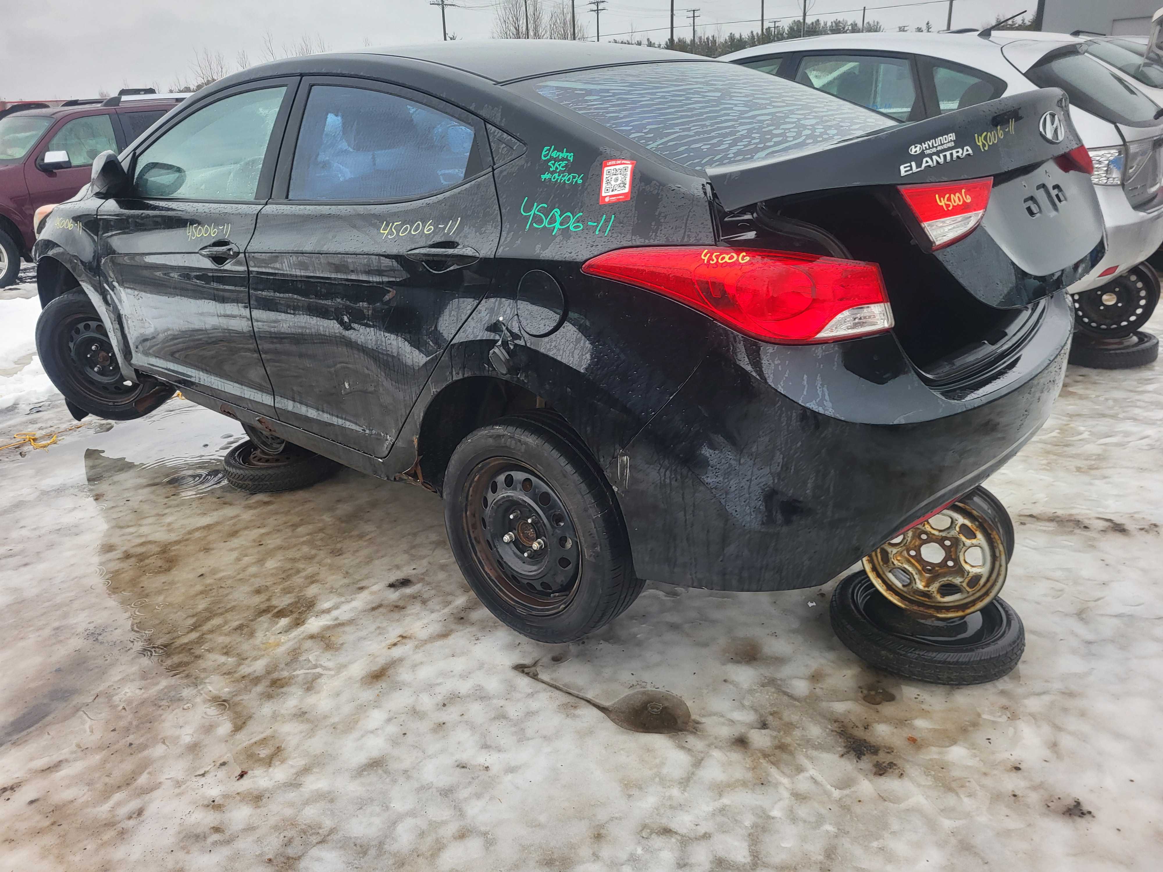 HYUNDAI ELANTRA 2011