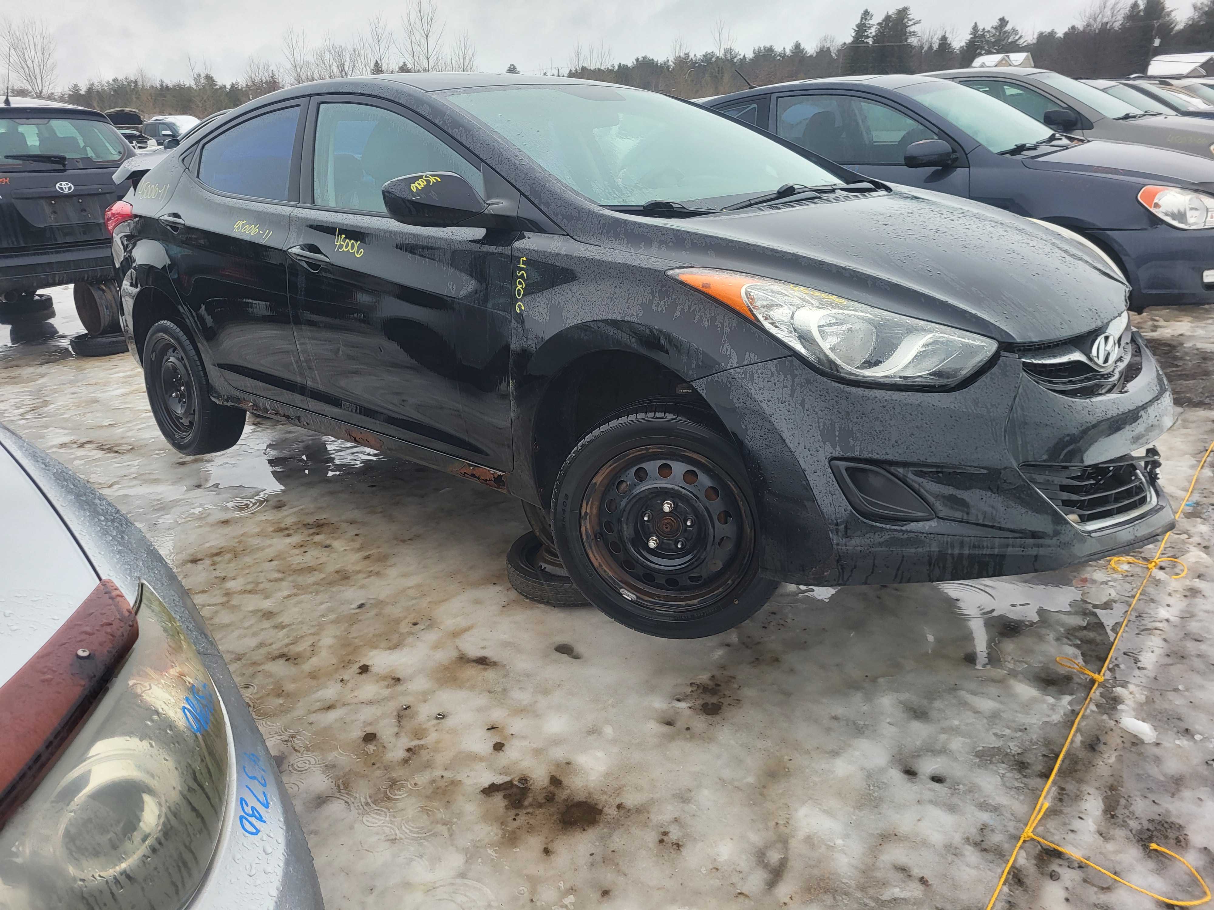 HYUNDAI ELANTRA 2011