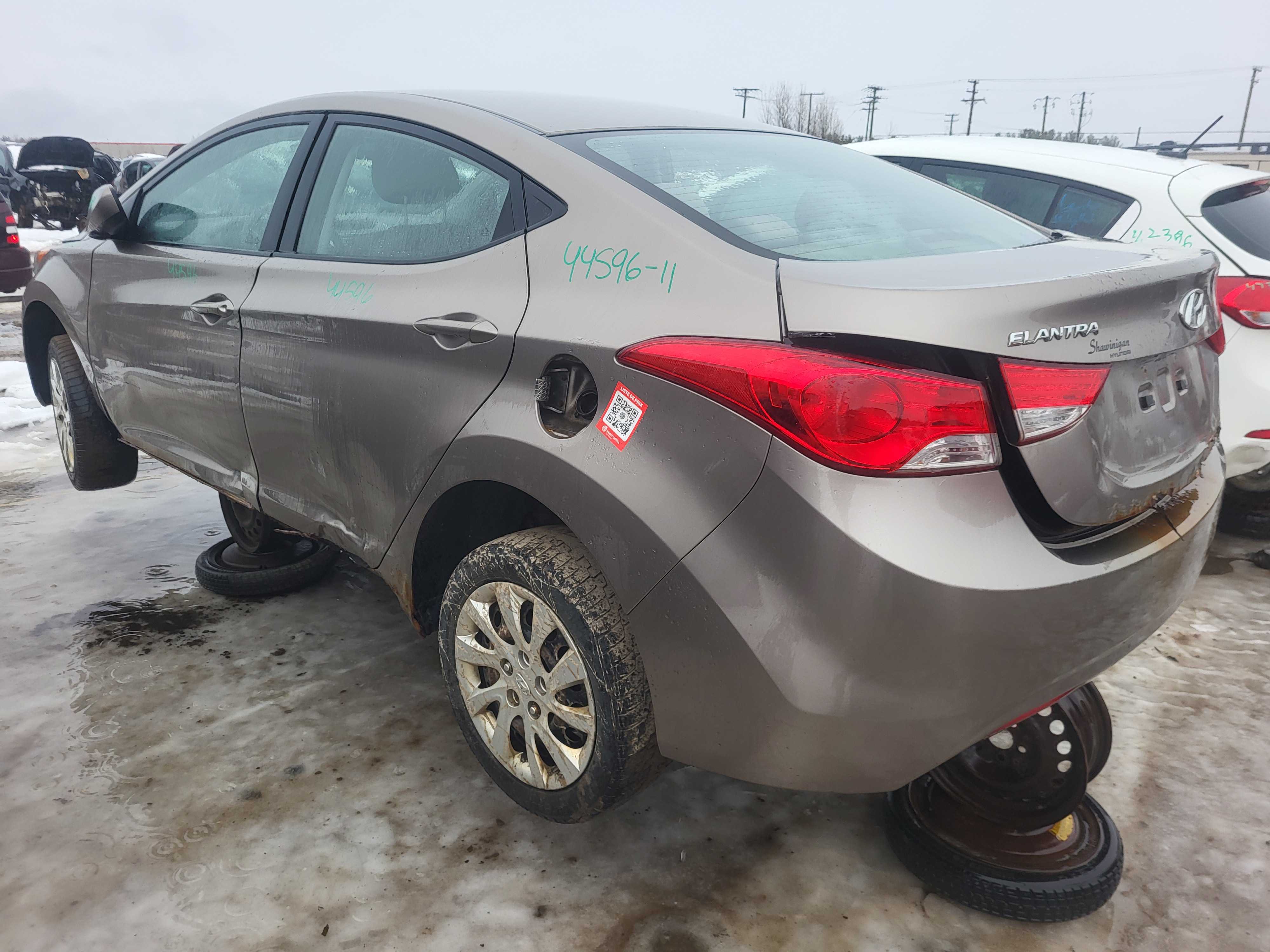 HYUNDAI ELANTRA 2011