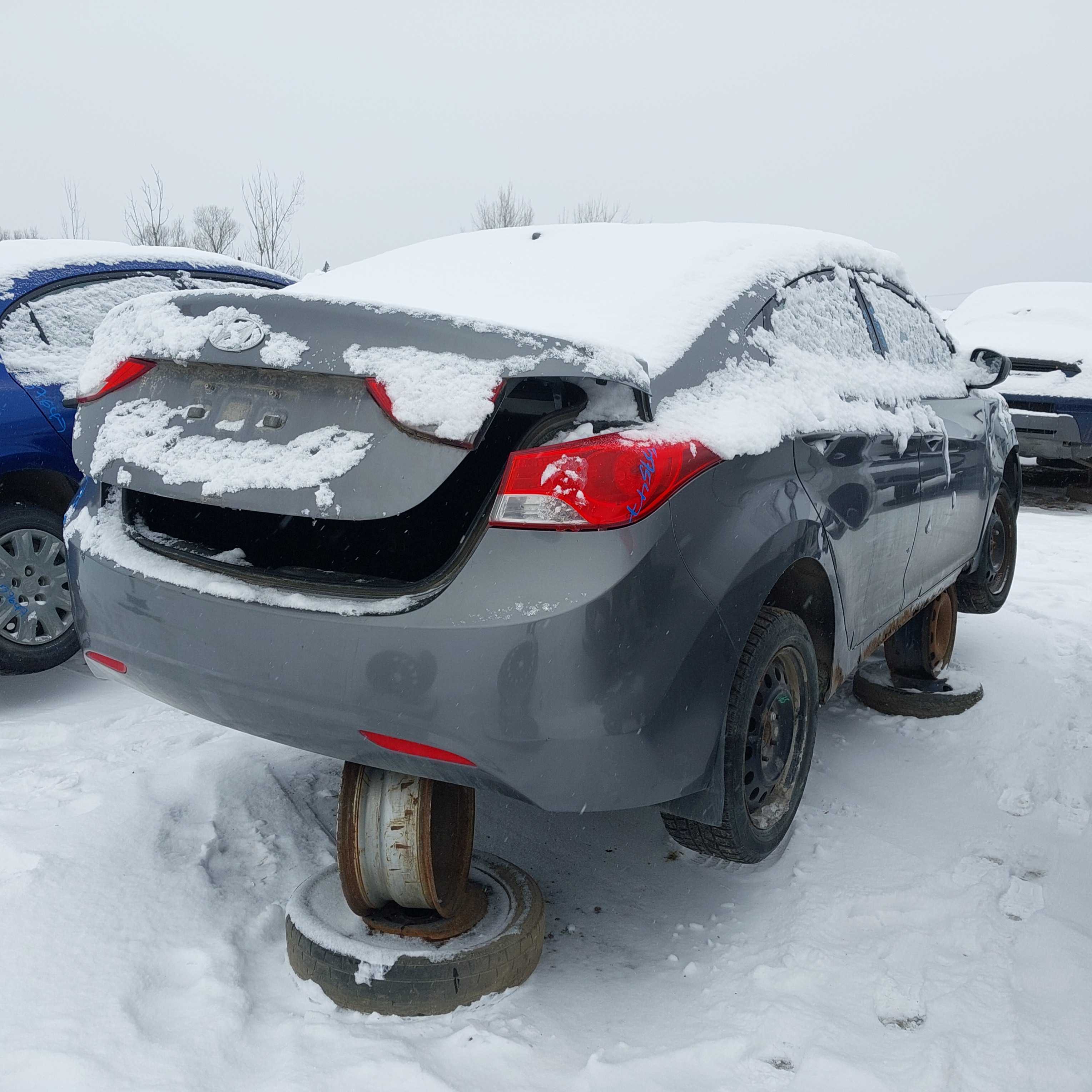 HYUNDAI ELANTRA 2012