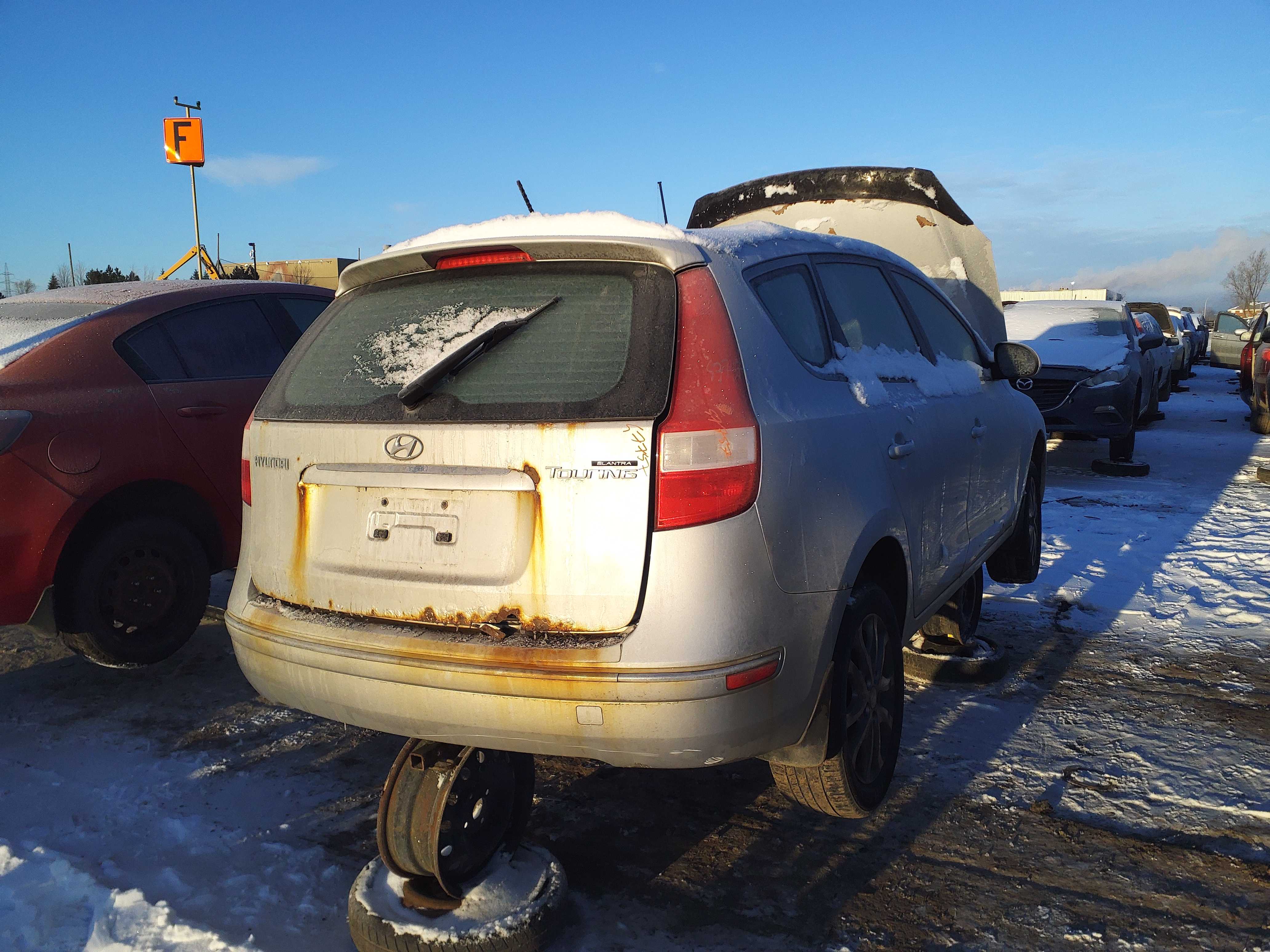 HYUNDAI ELANTRA 2012