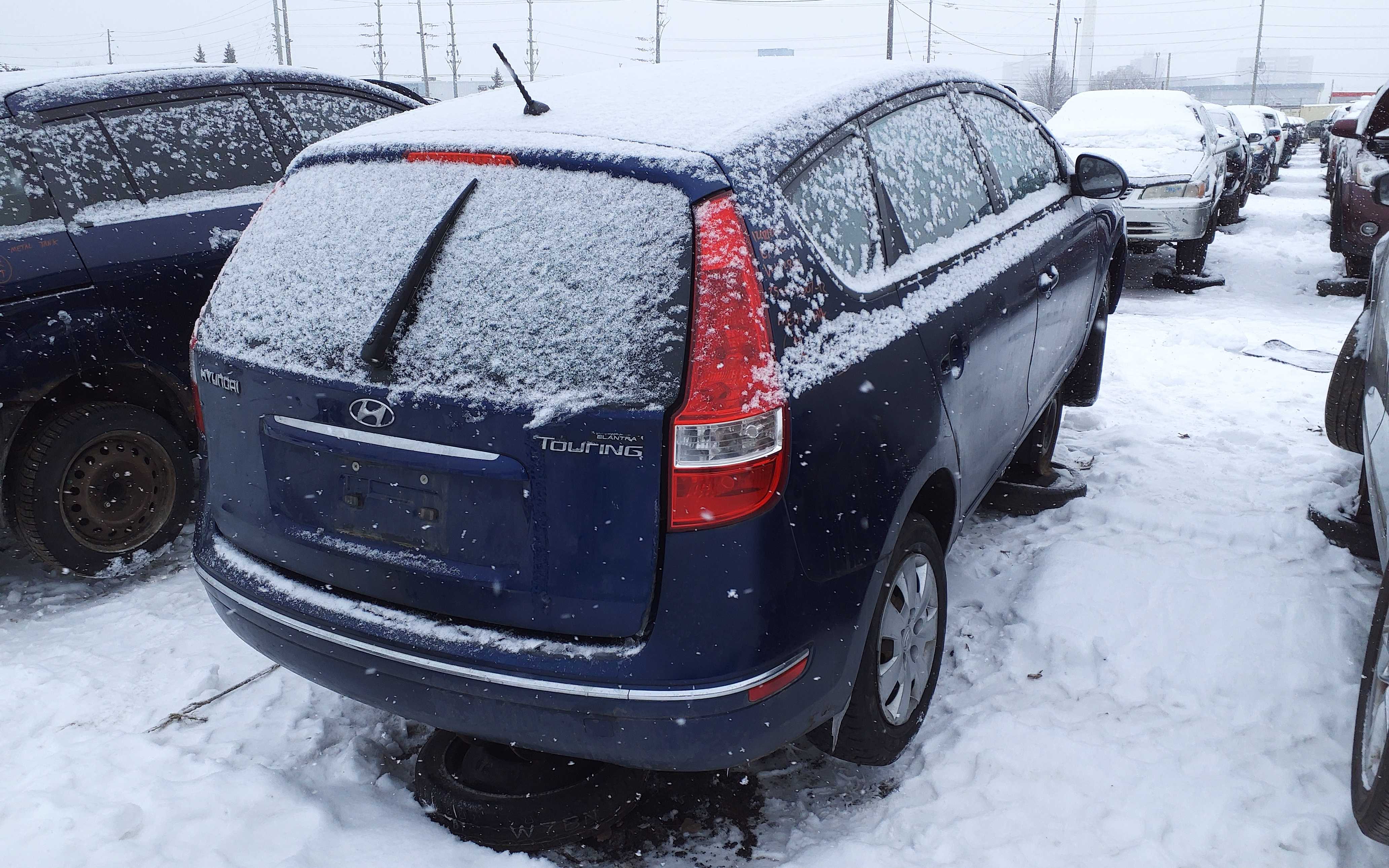 HYUNDAI ELANTRA 2012