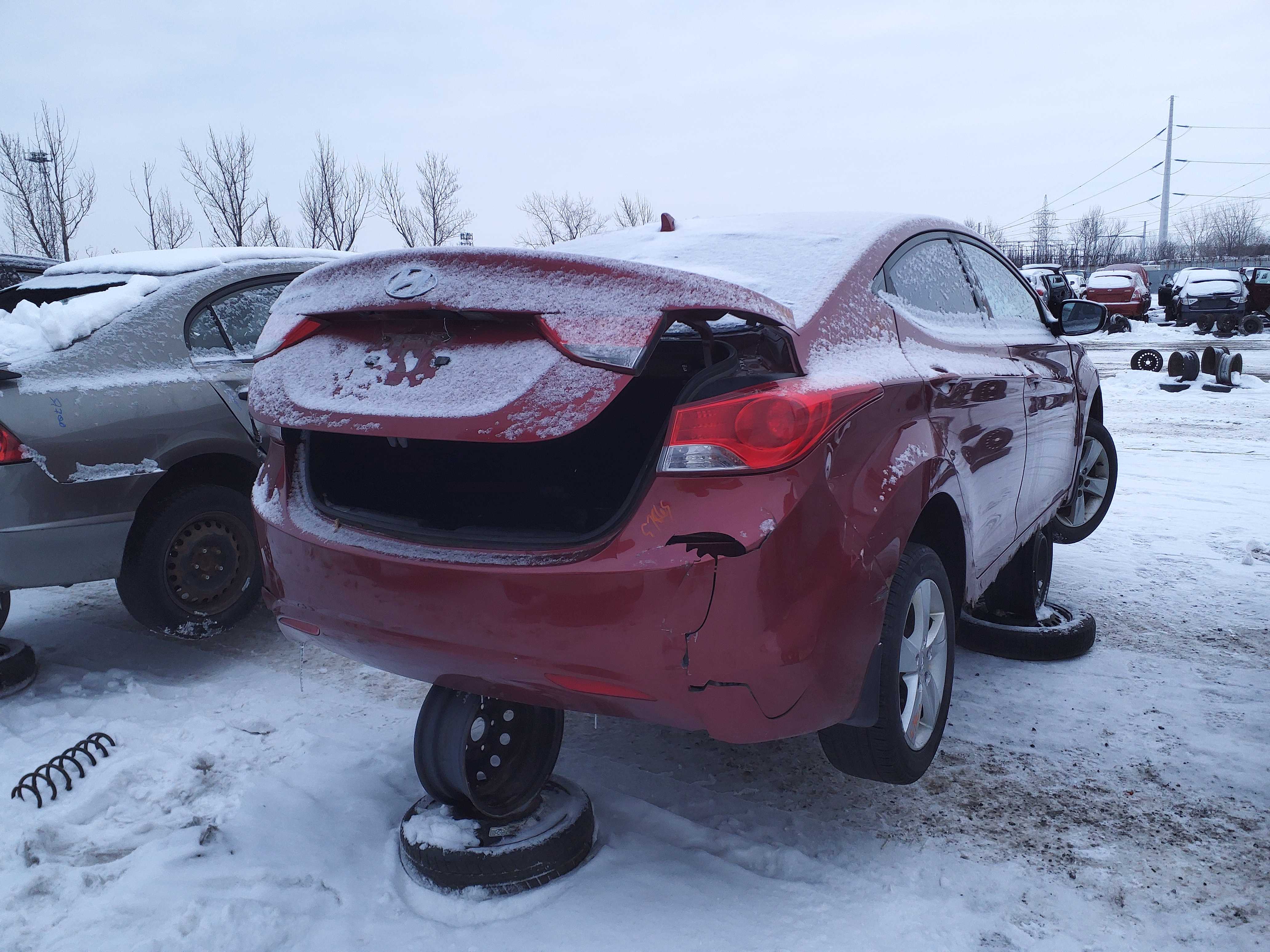 HYUNDAI ELANTRA 2012