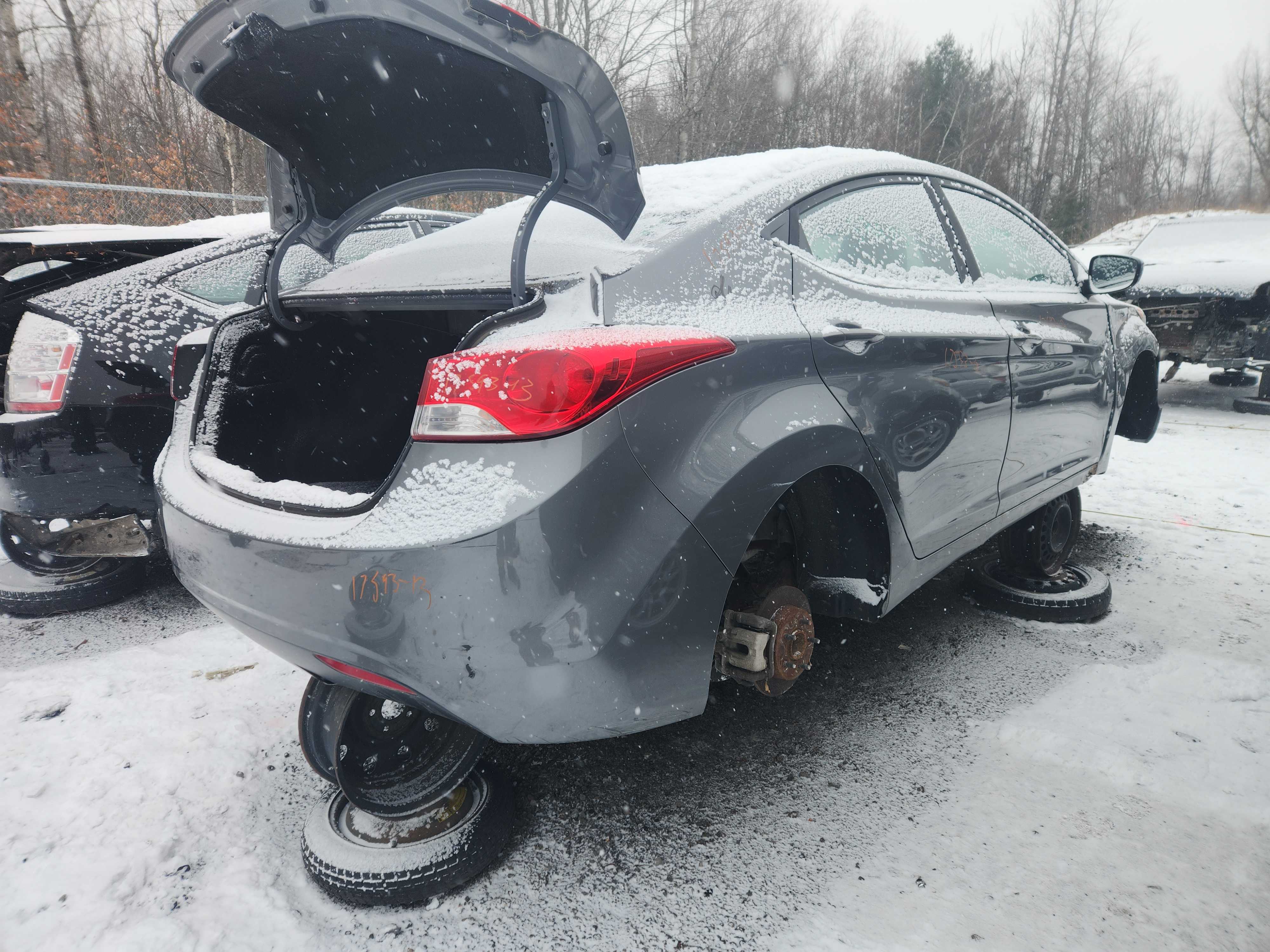 HYUNDAI ELANTRA 2013