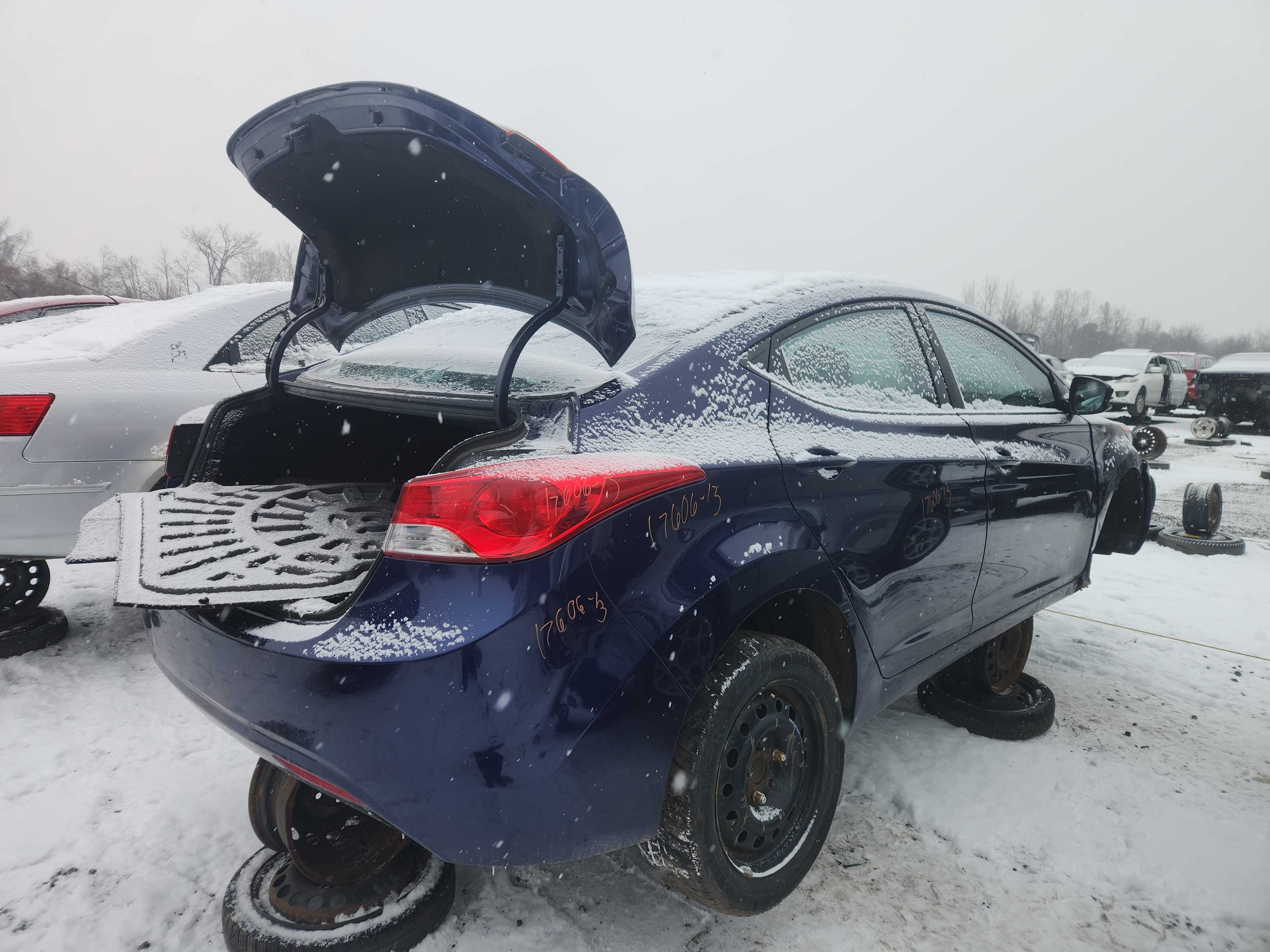 HYUNDAI ELANTRA 2013