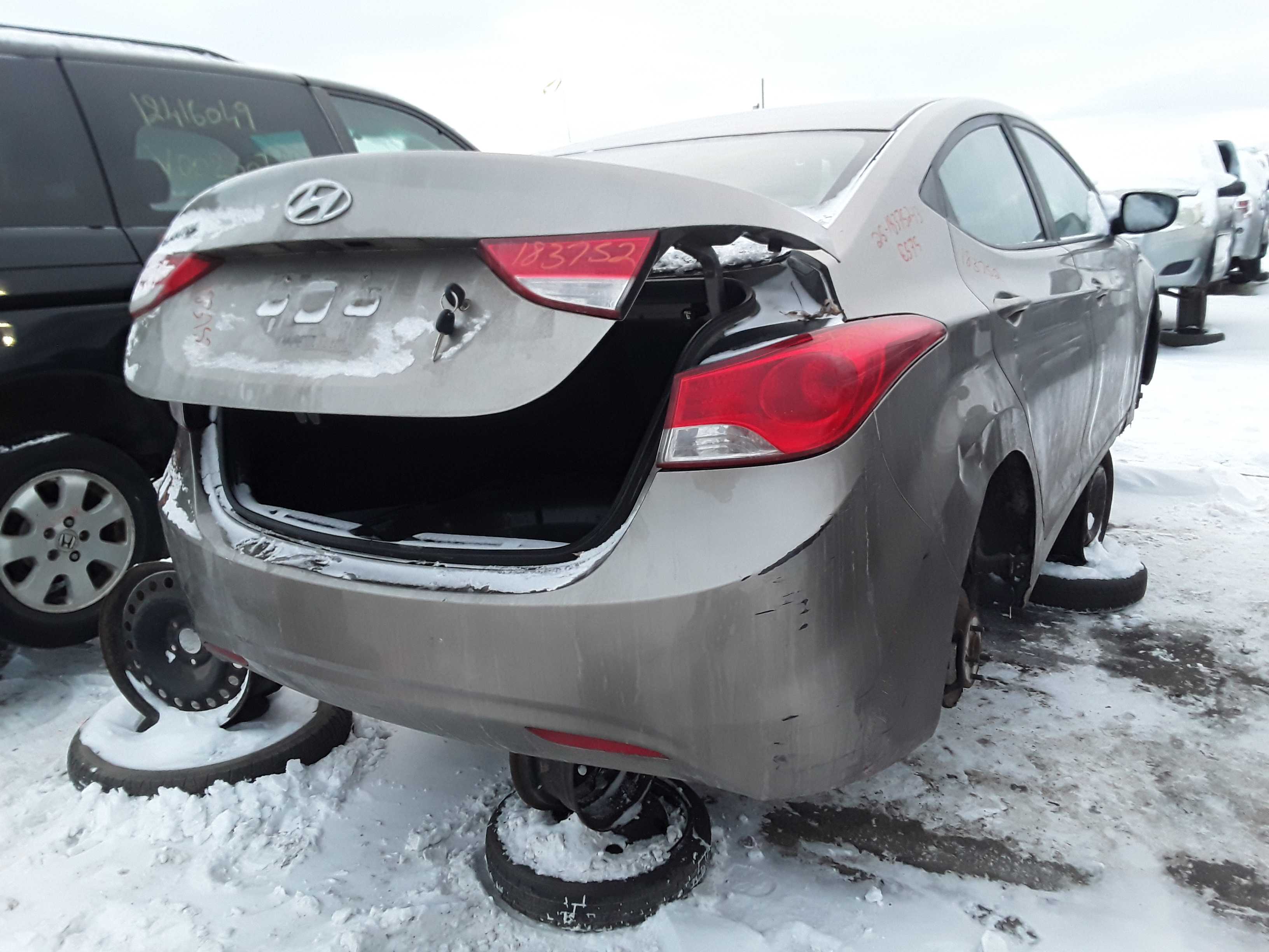 HYUNDAI ELANTRA 2013