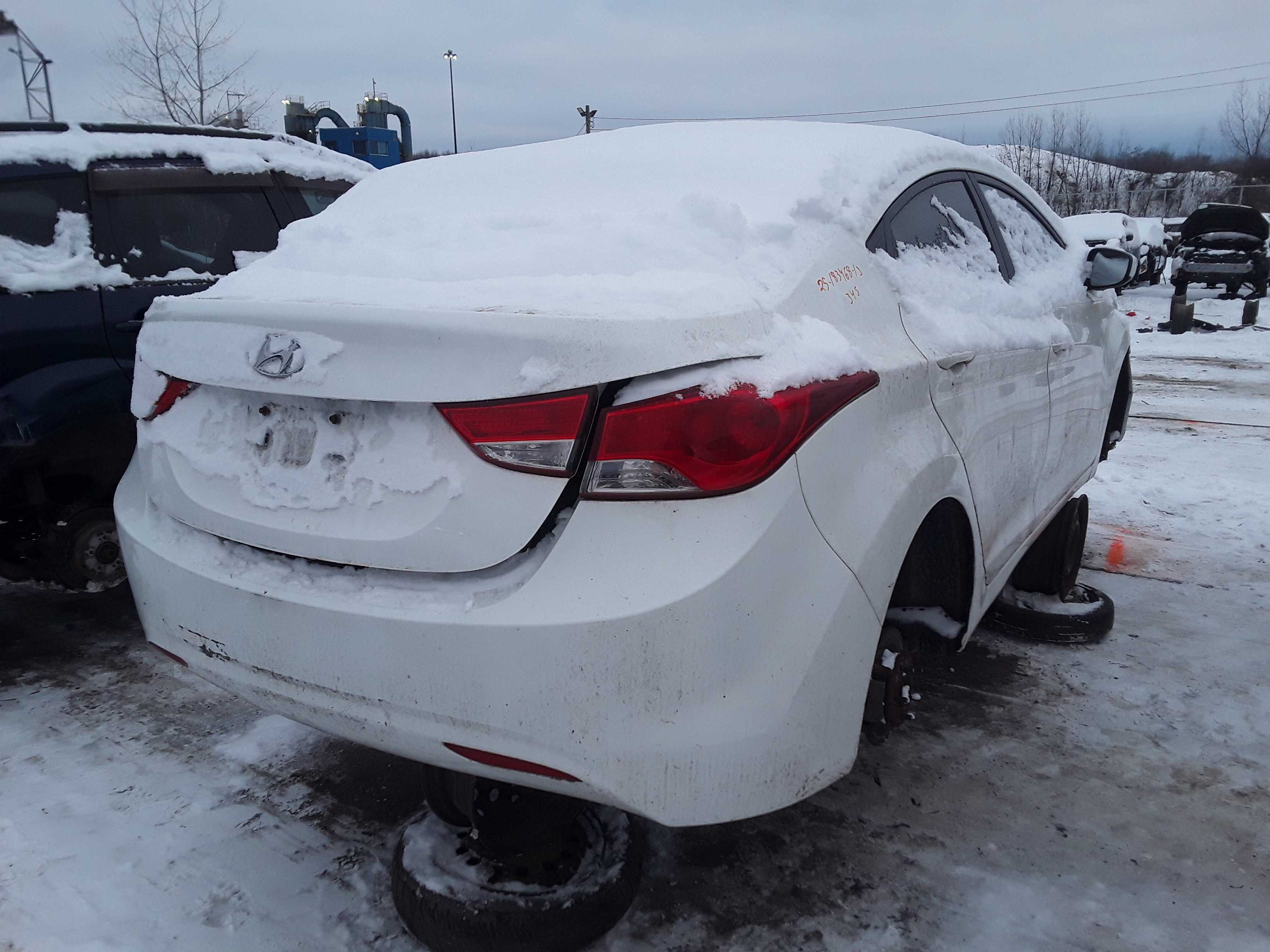 HYUNDAI ELANTRA 2013