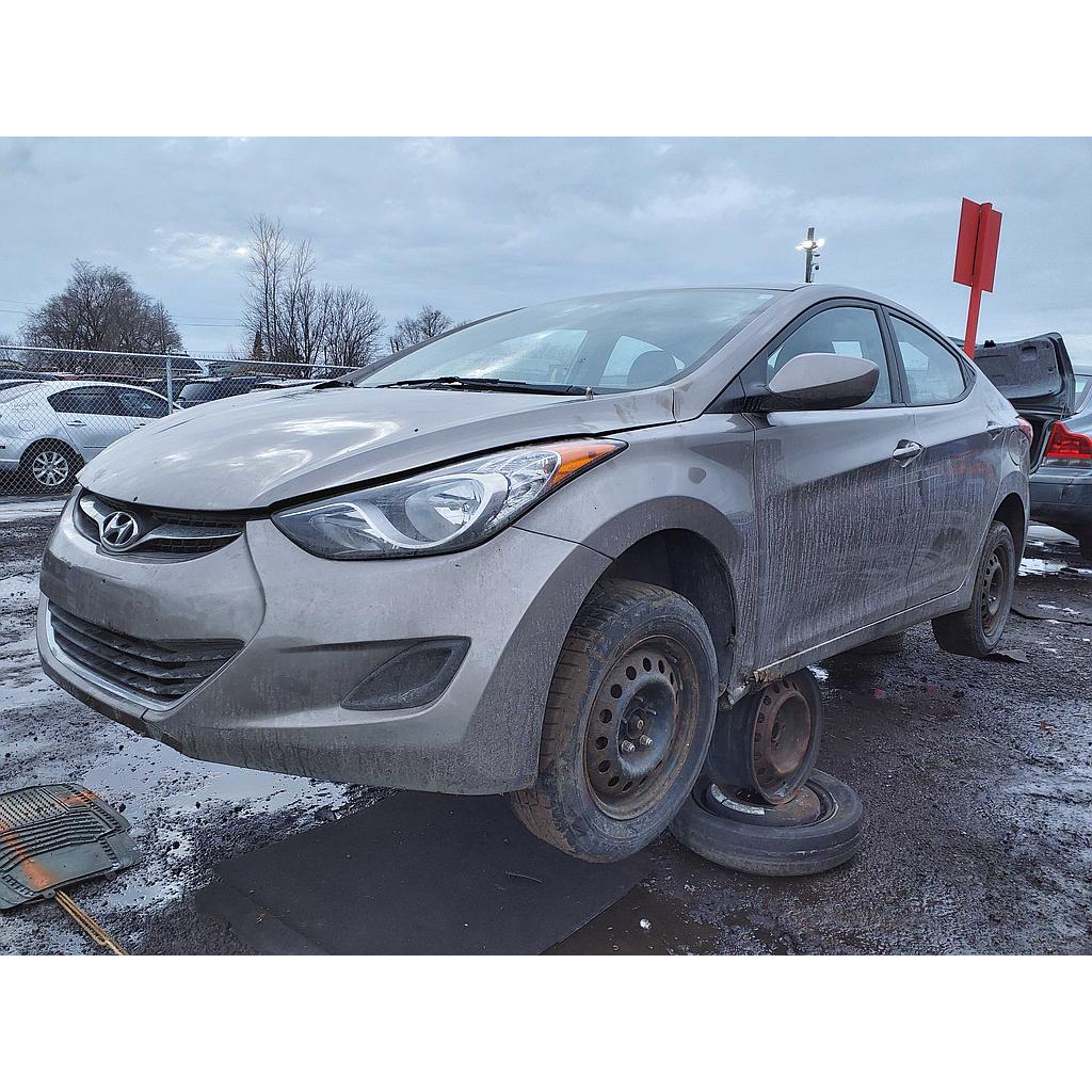 HYUNDAI ELANTRA 2013