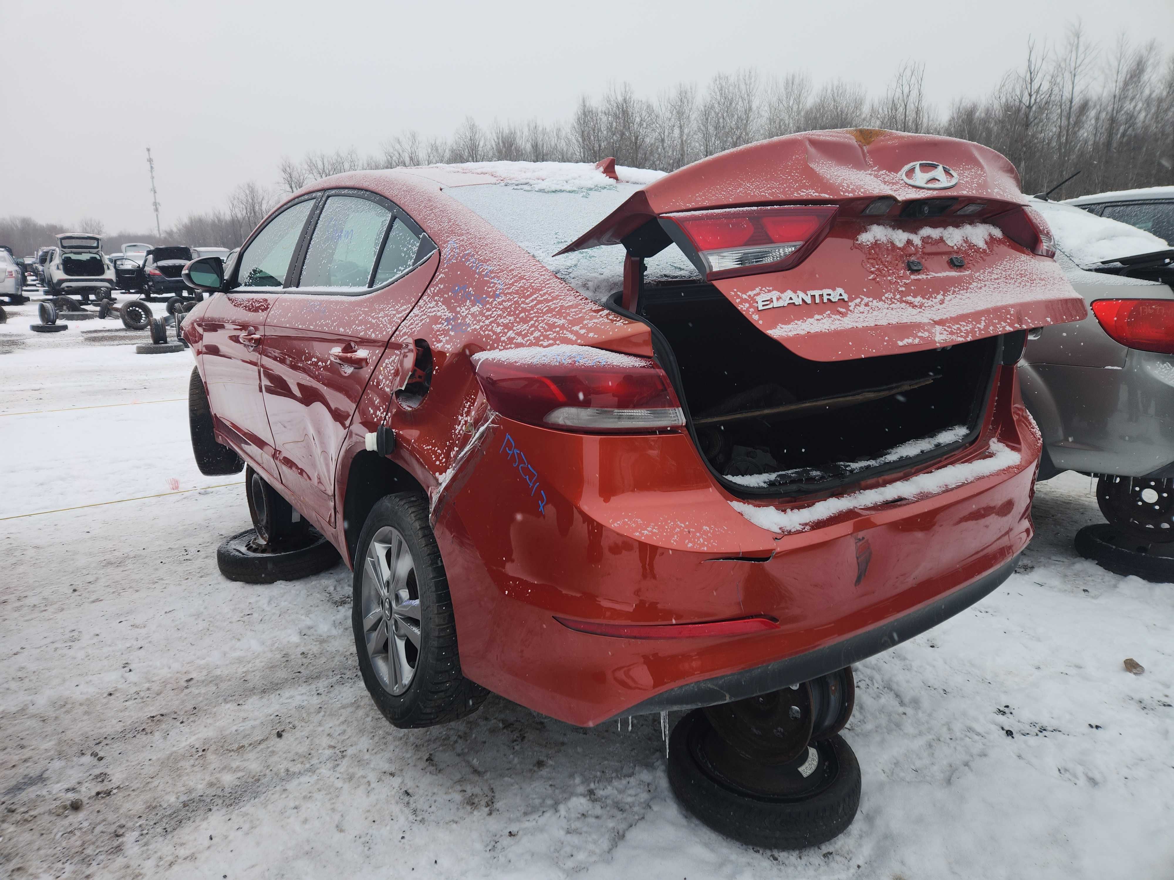 HYUNDAI ELANTRA 2017