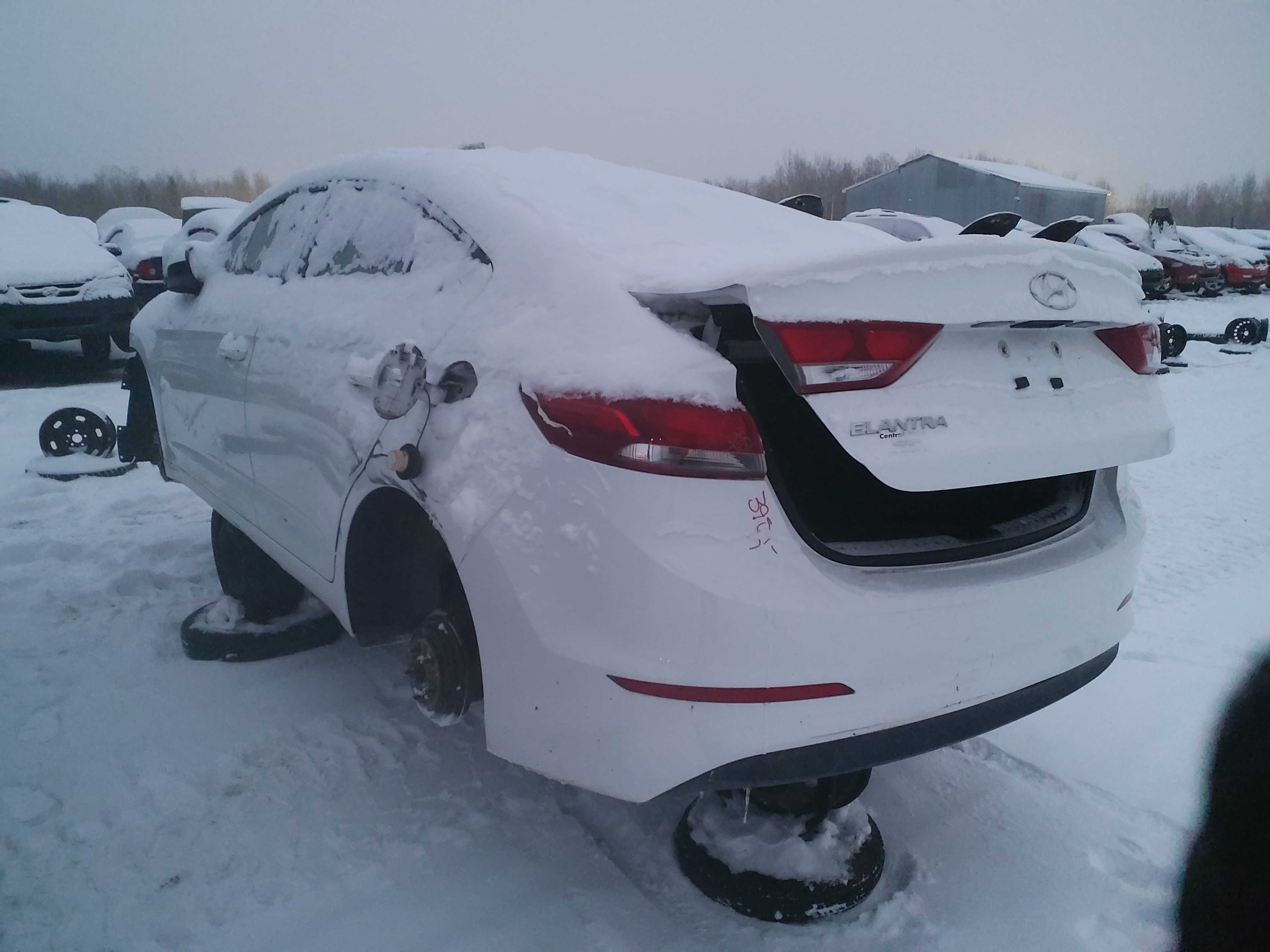 HYUNDAI ELANTRA 2017