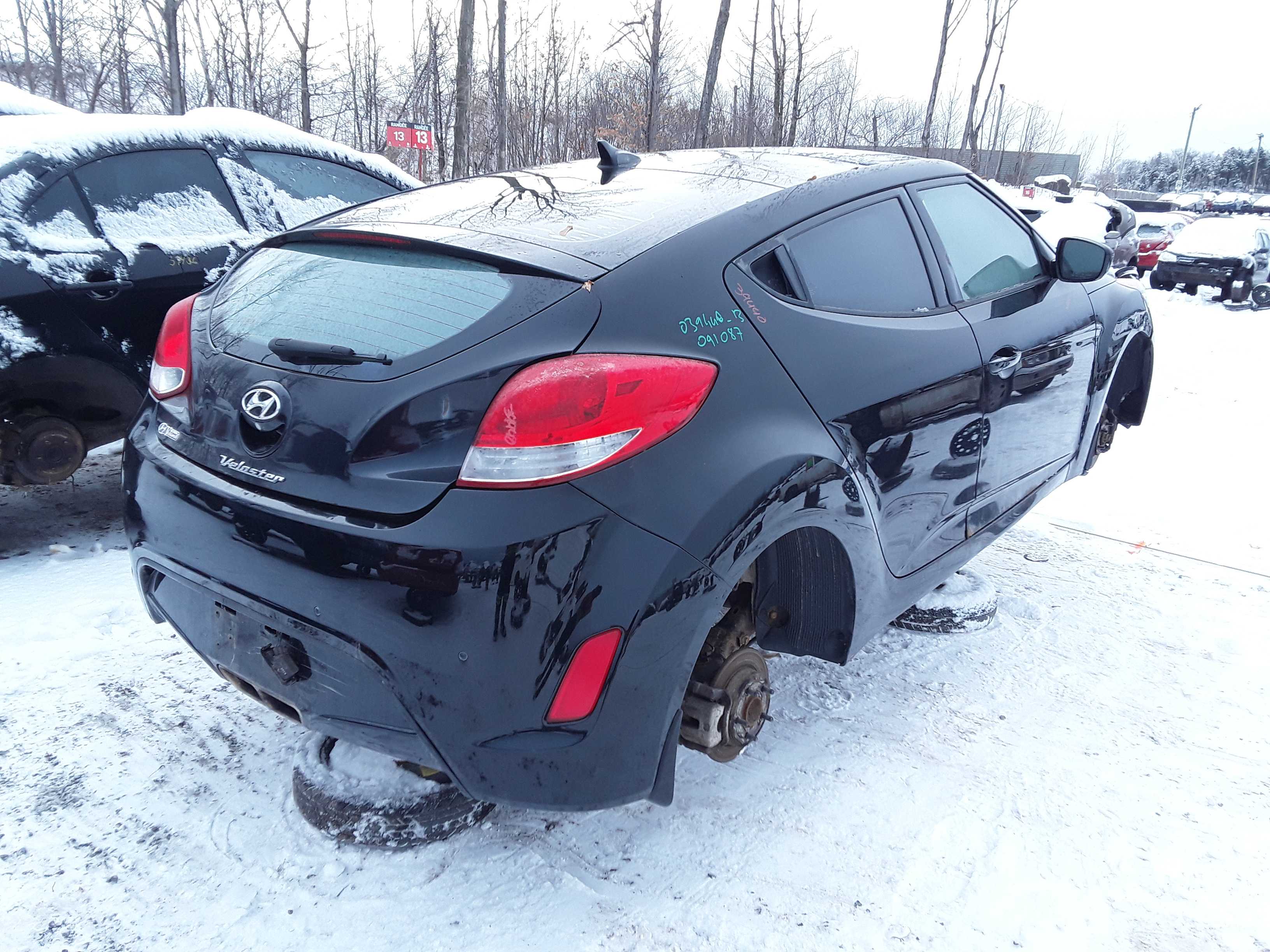 HYUNDAI VELOSTER 2013