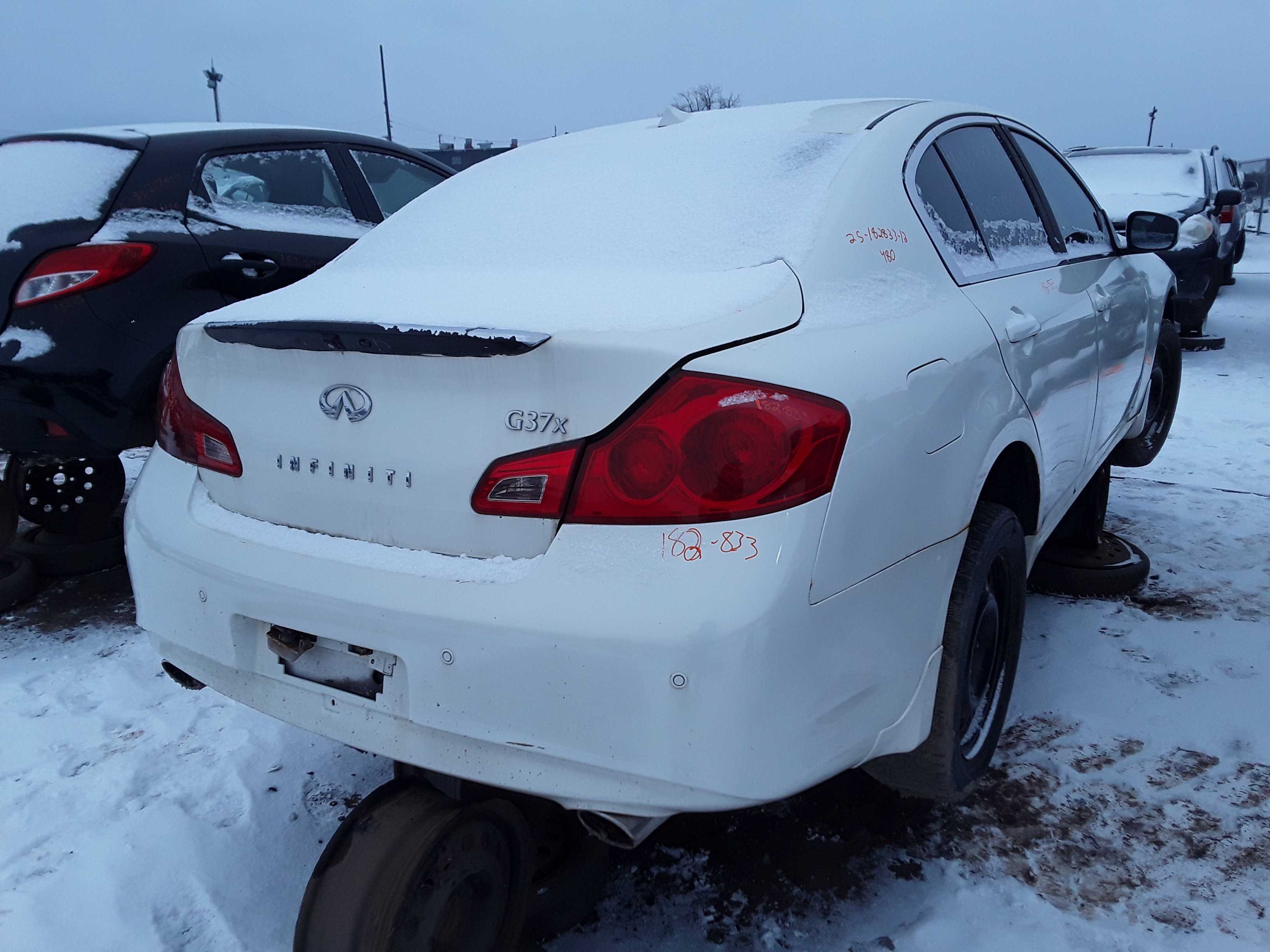 INFINITI G37 SEDAN 2012