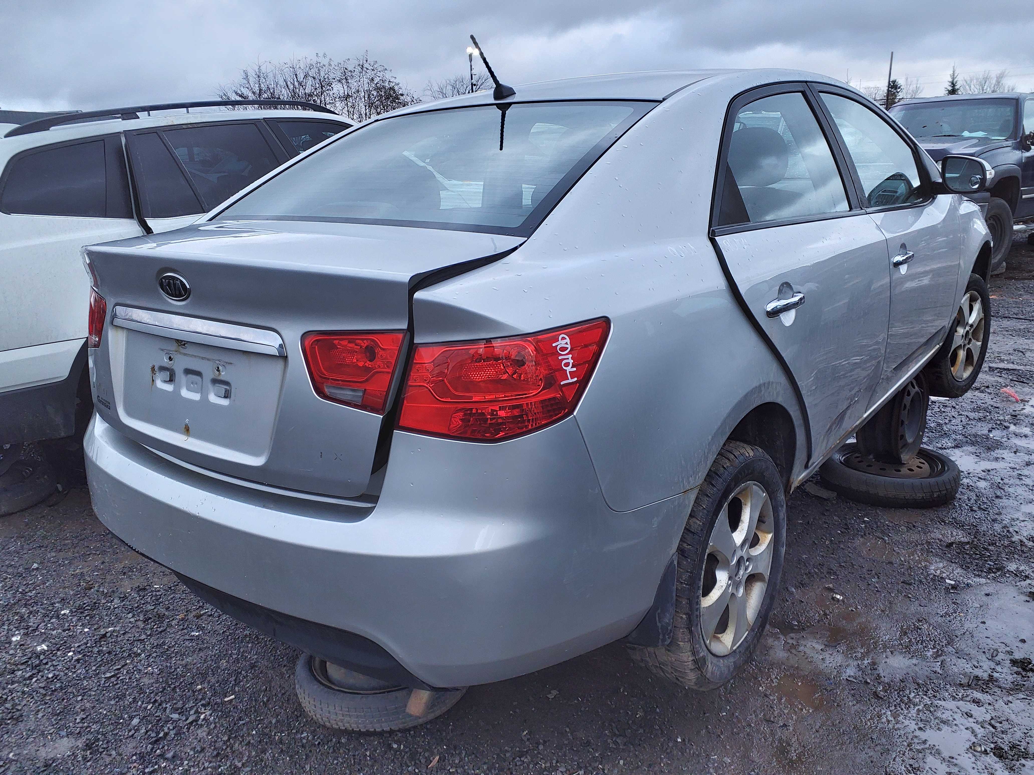 KIA FORTE 2010