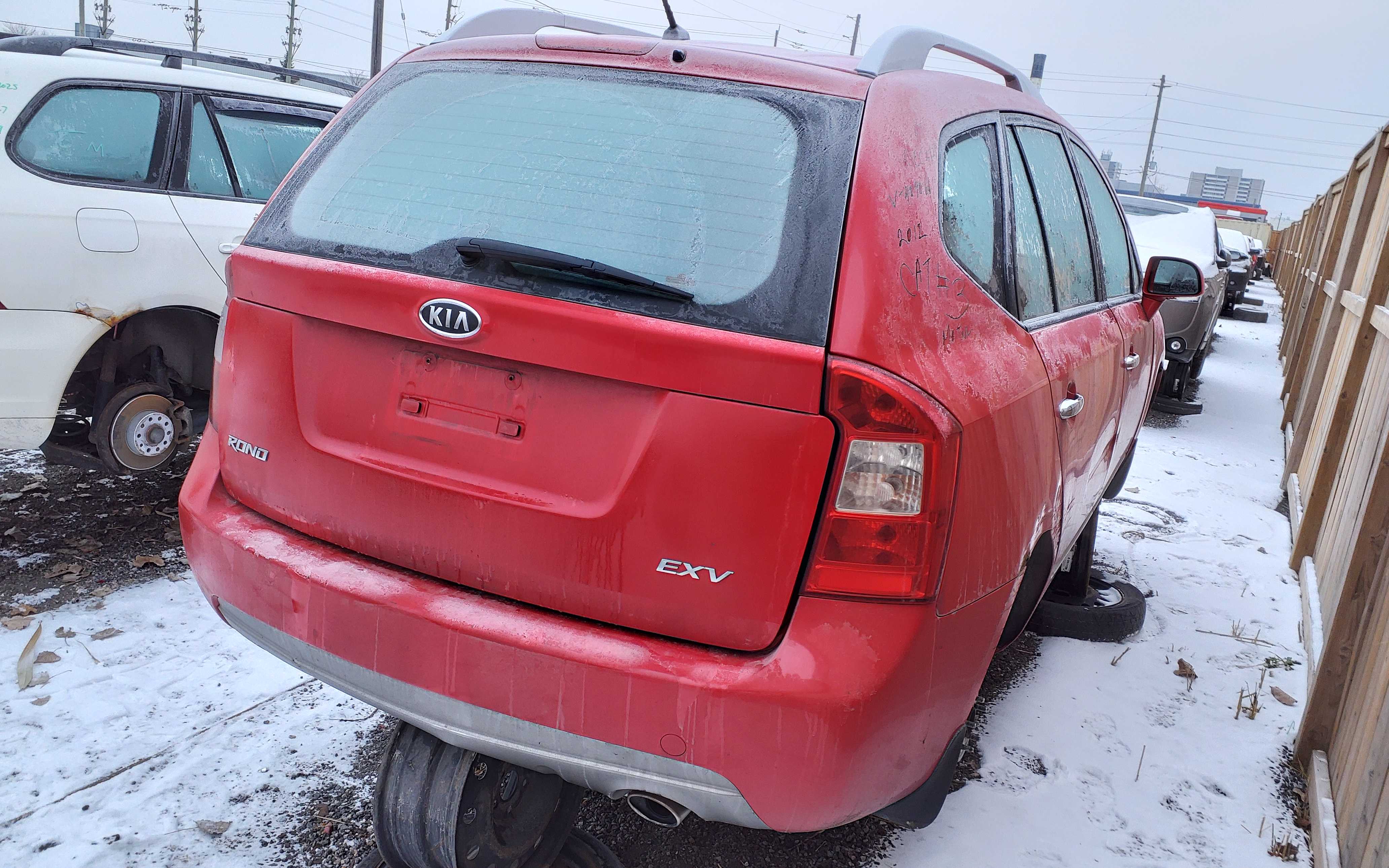 KIA RONDO 2012